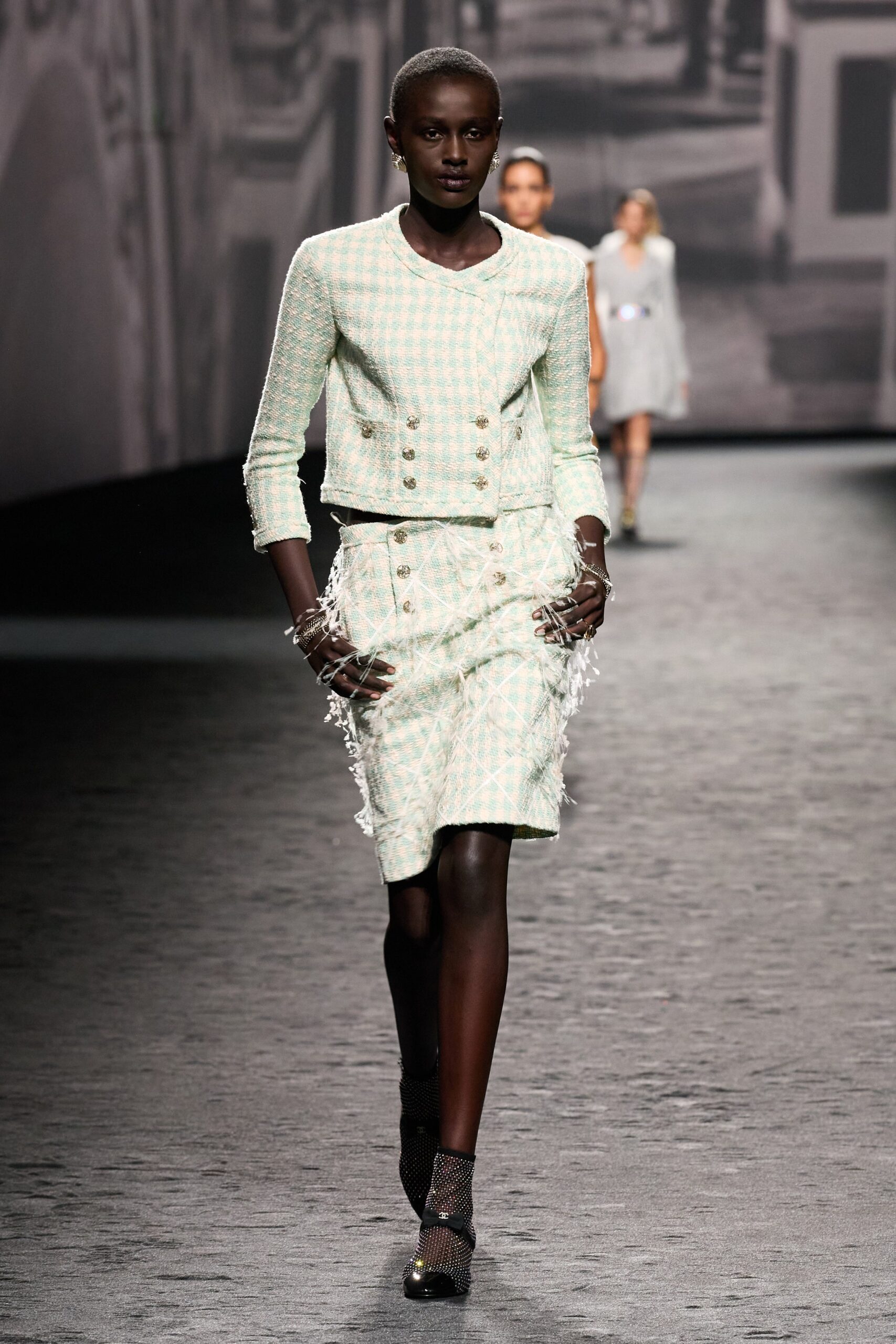 Chanel S/S 23 Look 475