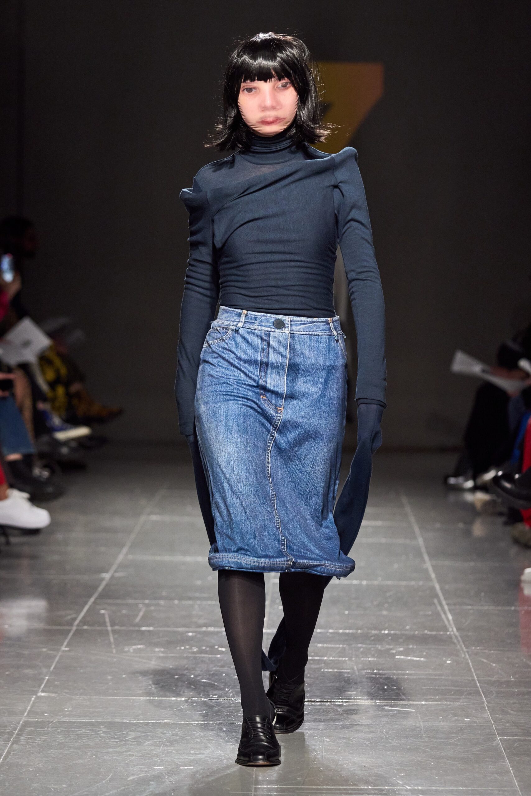 Central Saint Martins F/W 23 Look 36