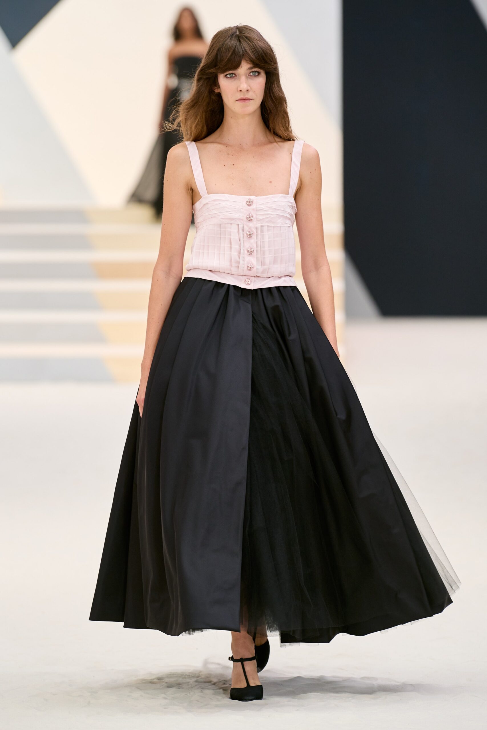 Chanel F/W 22 Couture Look 532