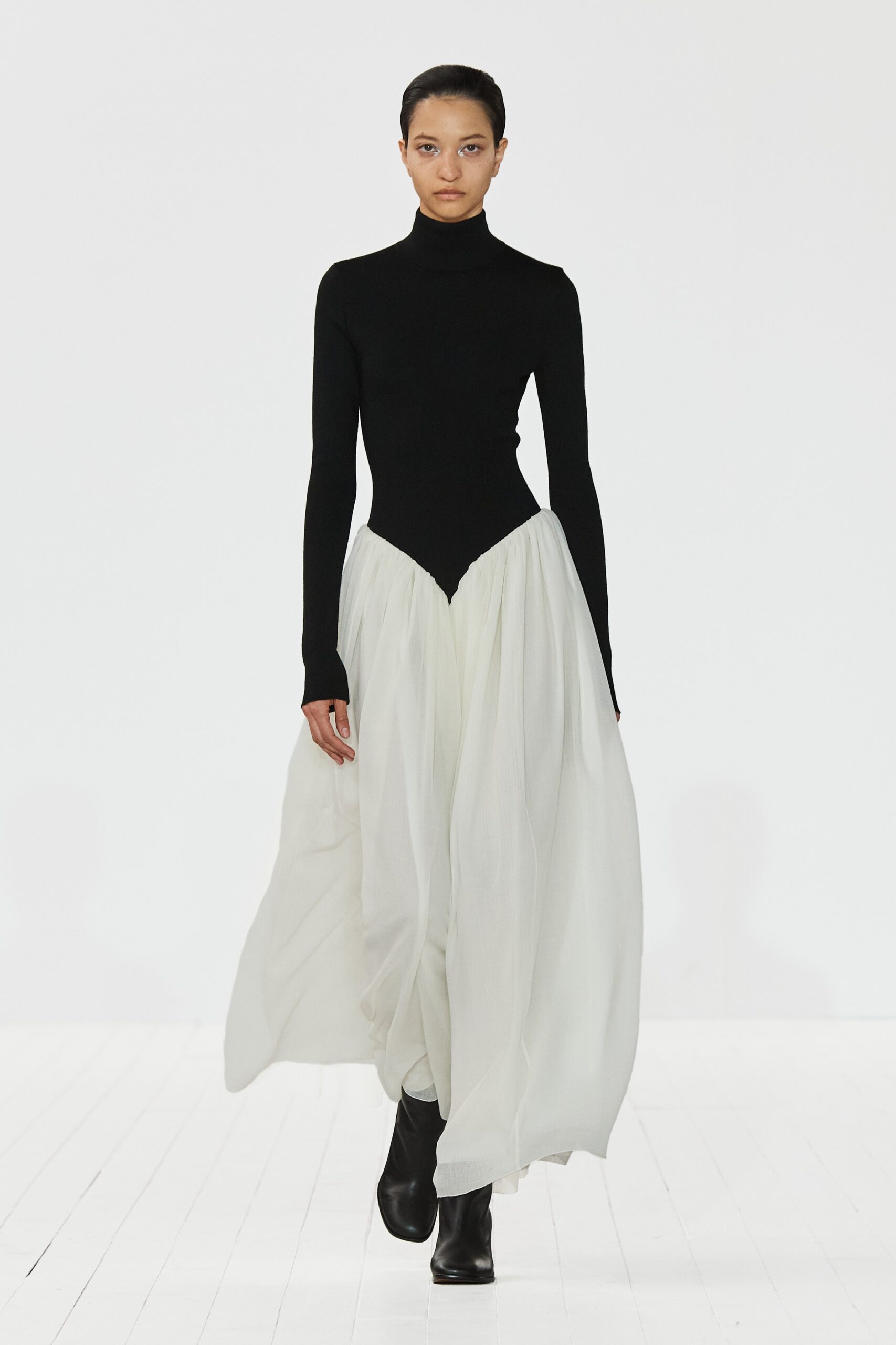 Chloé F/W 23 Look 577