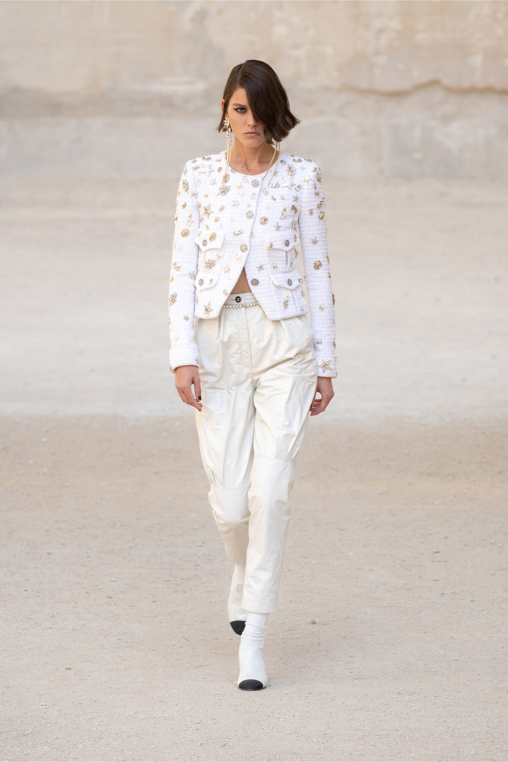 Chanel Resort 22 Look 576