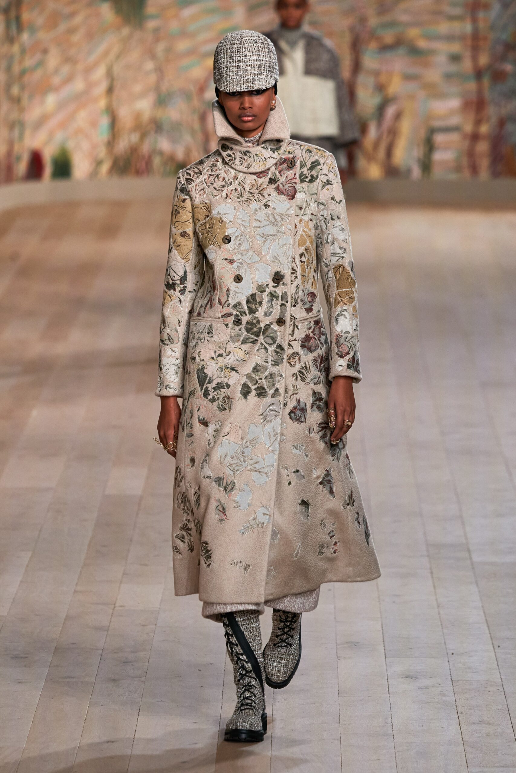 Christian Dior F/W 21 Couture Look 561