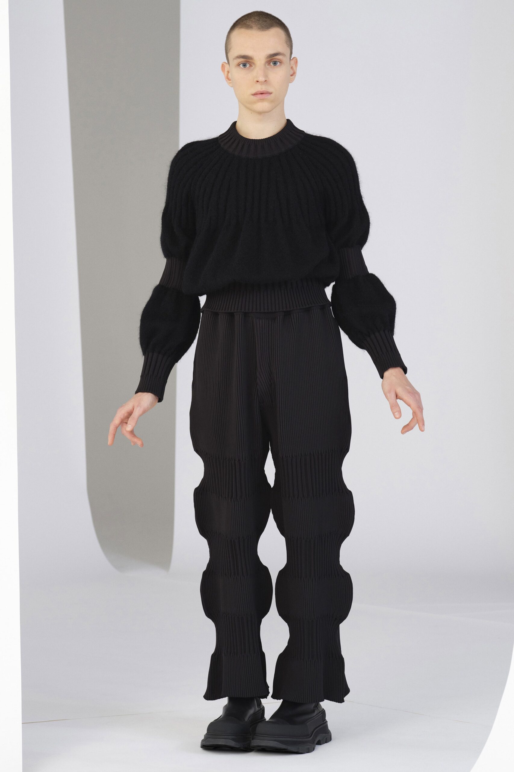 CFCL Tokyo F/W 22 Look 658