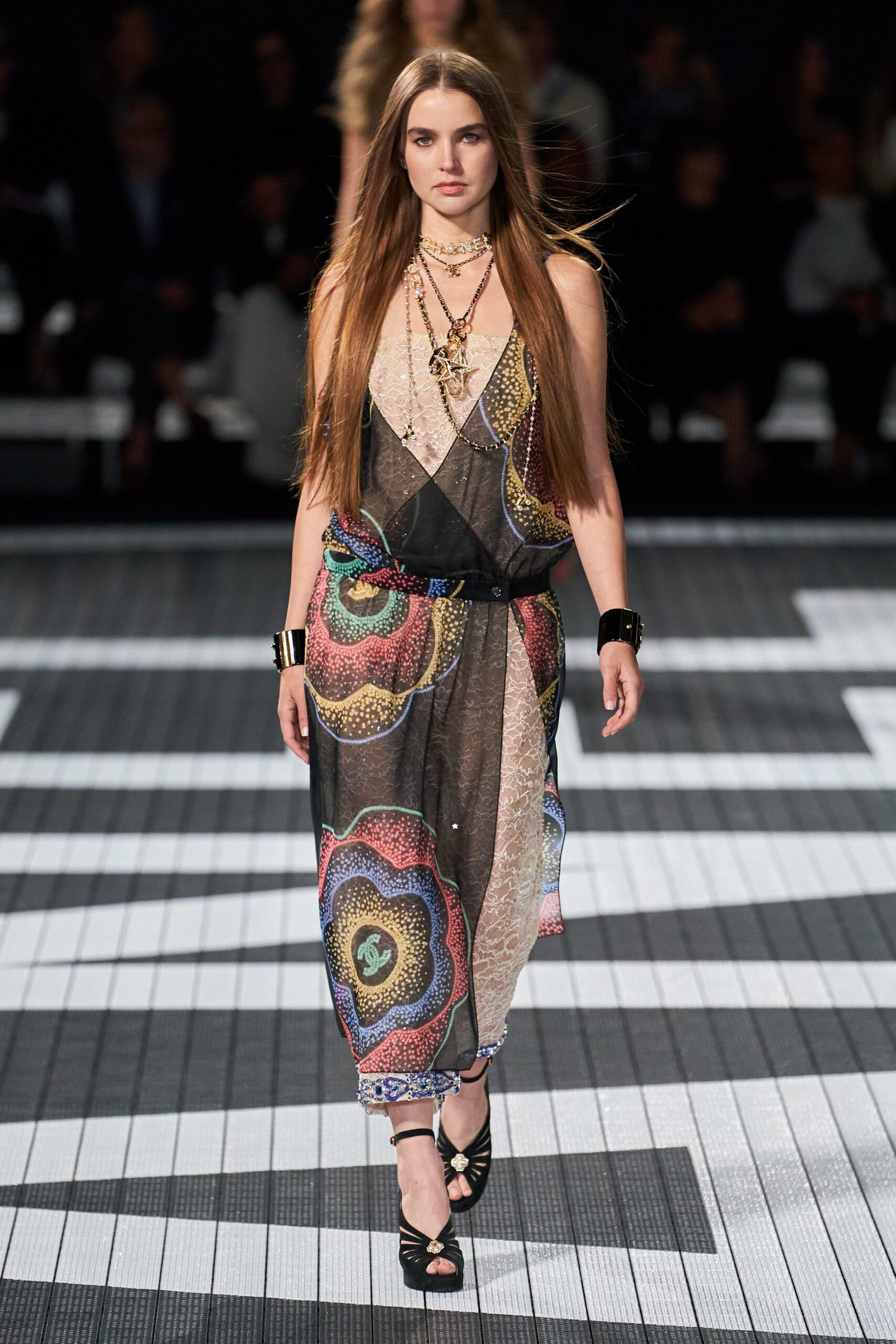 Chanel Resort 24 Look 436