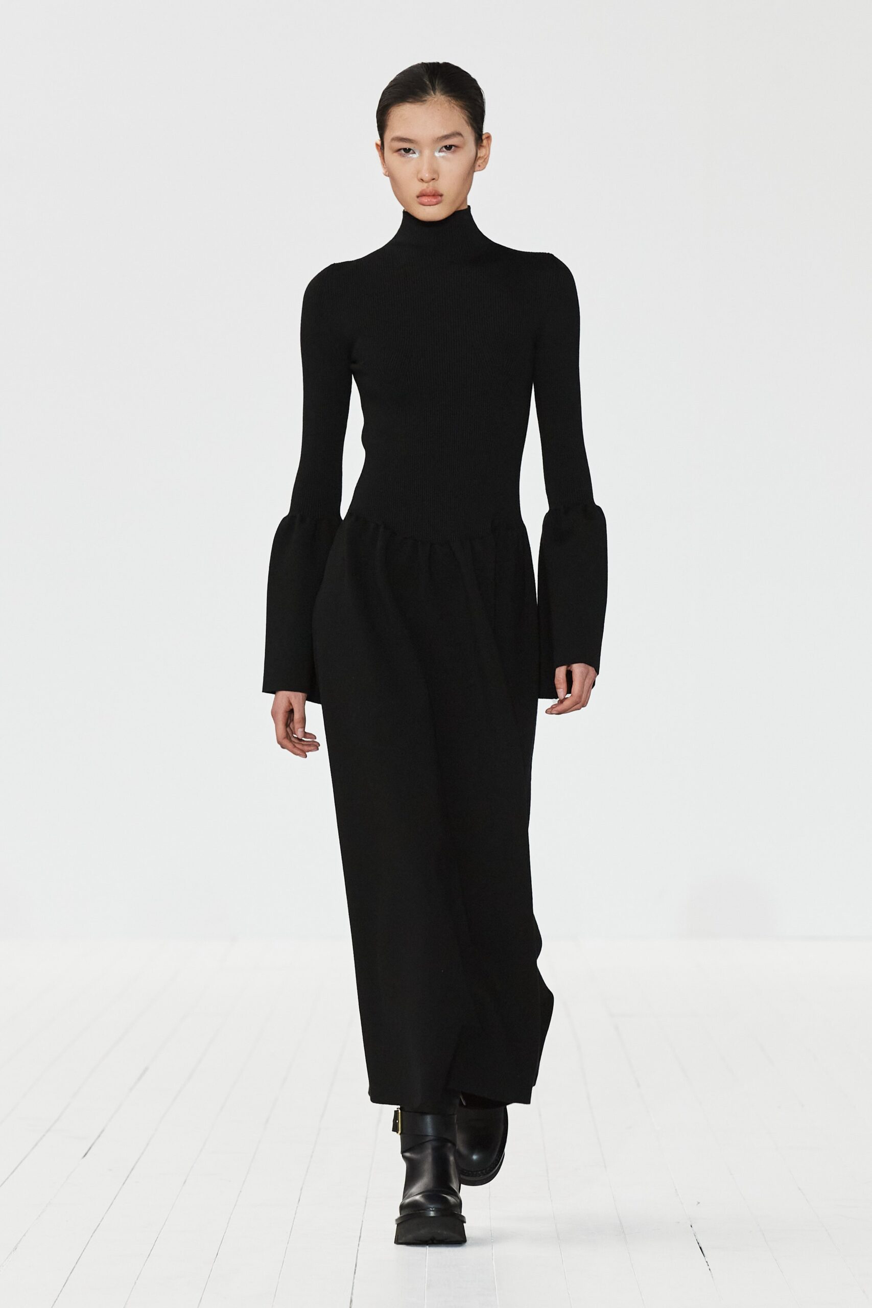 Chloé F/W 23 Look 601