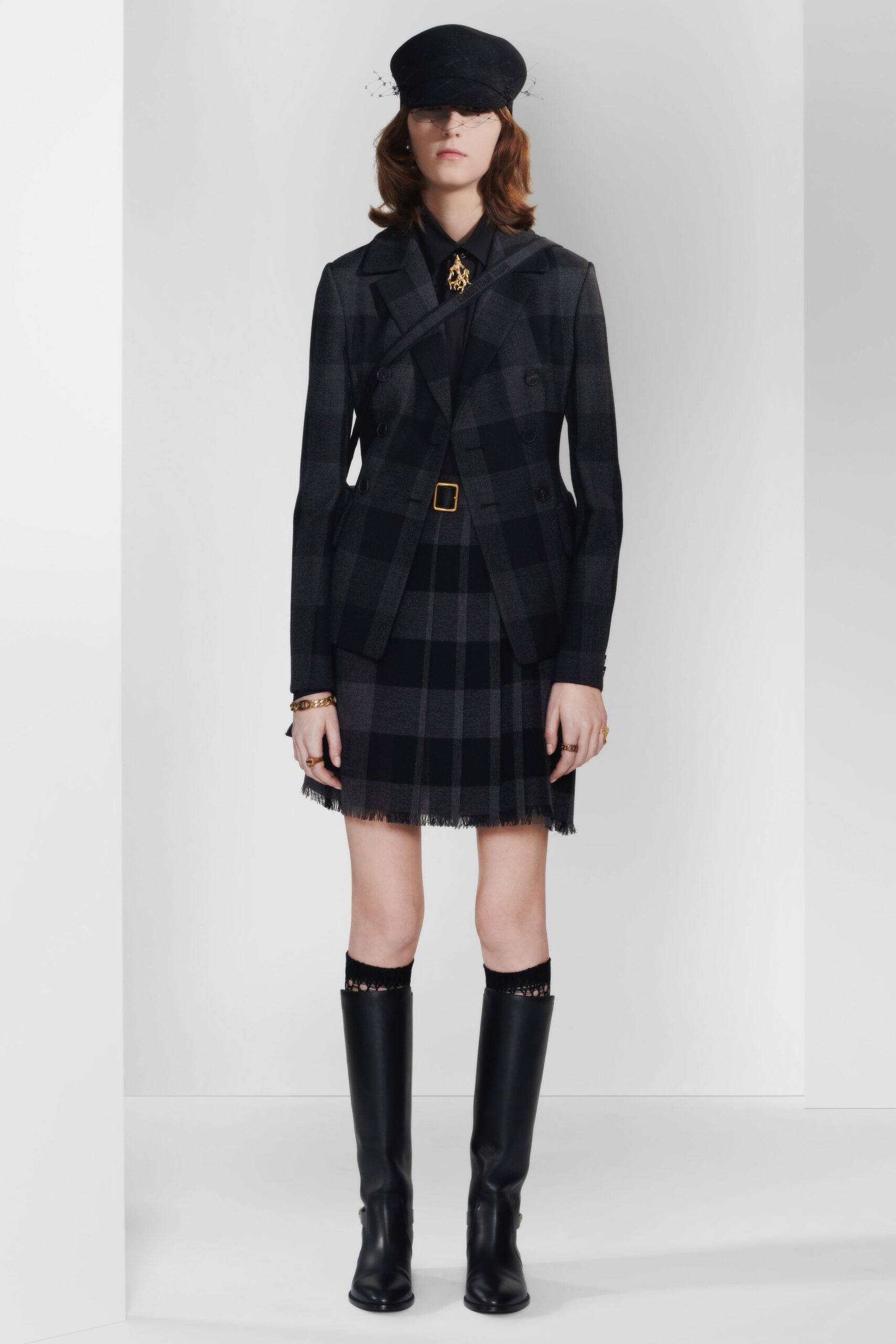Christian Dior F/W 20 Look 546