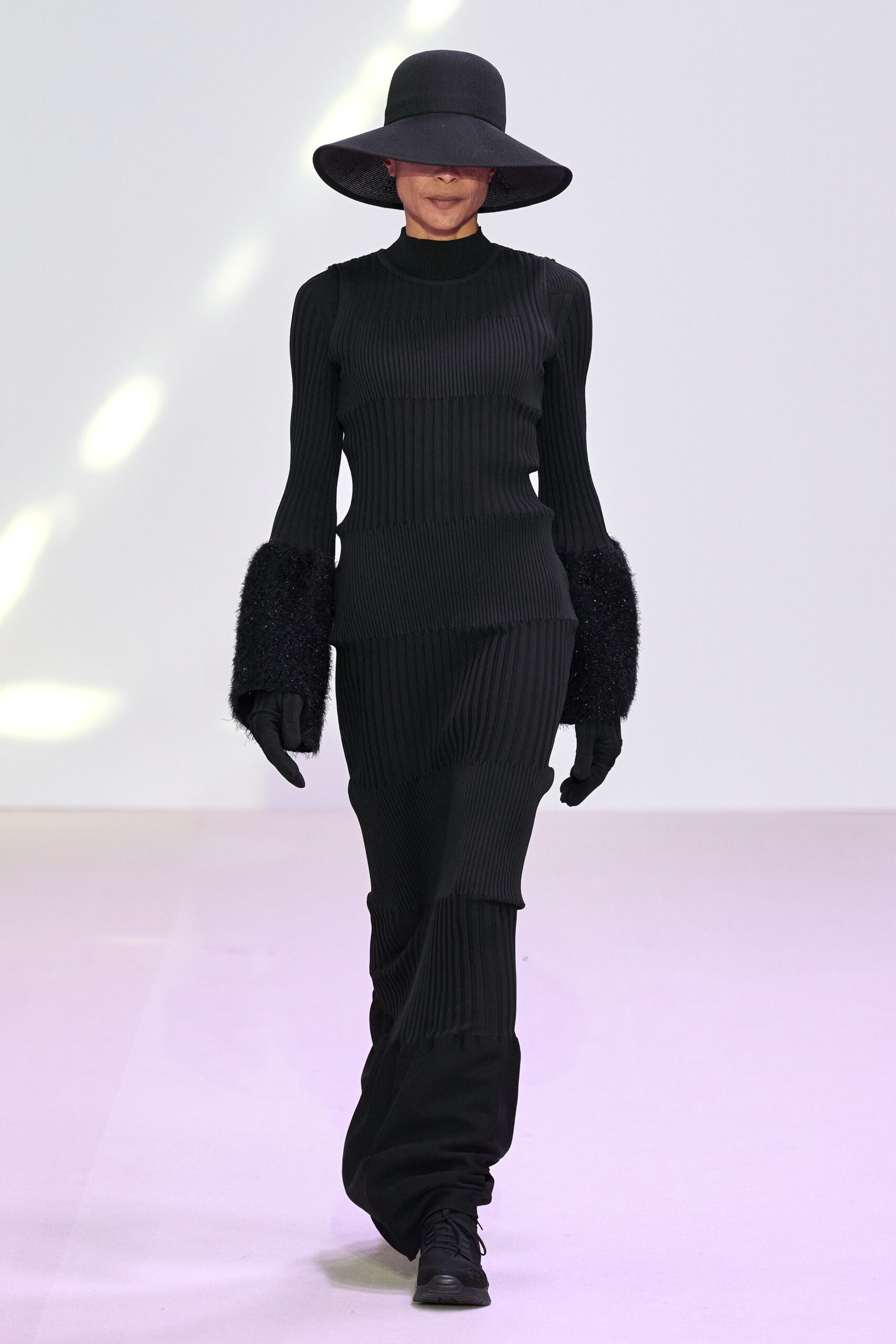 CFCL F/W 23 Look 571