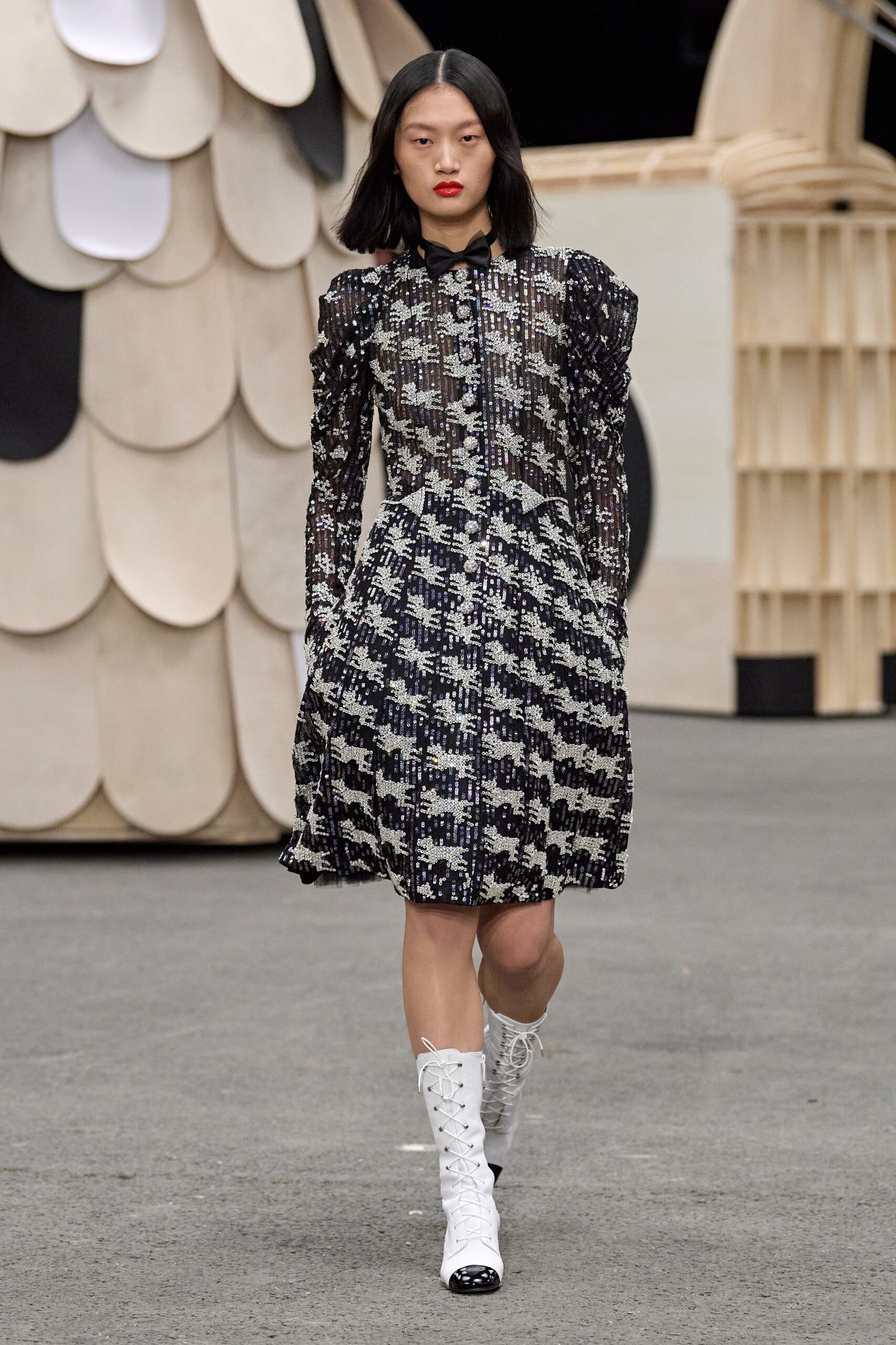 Chanel S/S 23 Couture Look 437