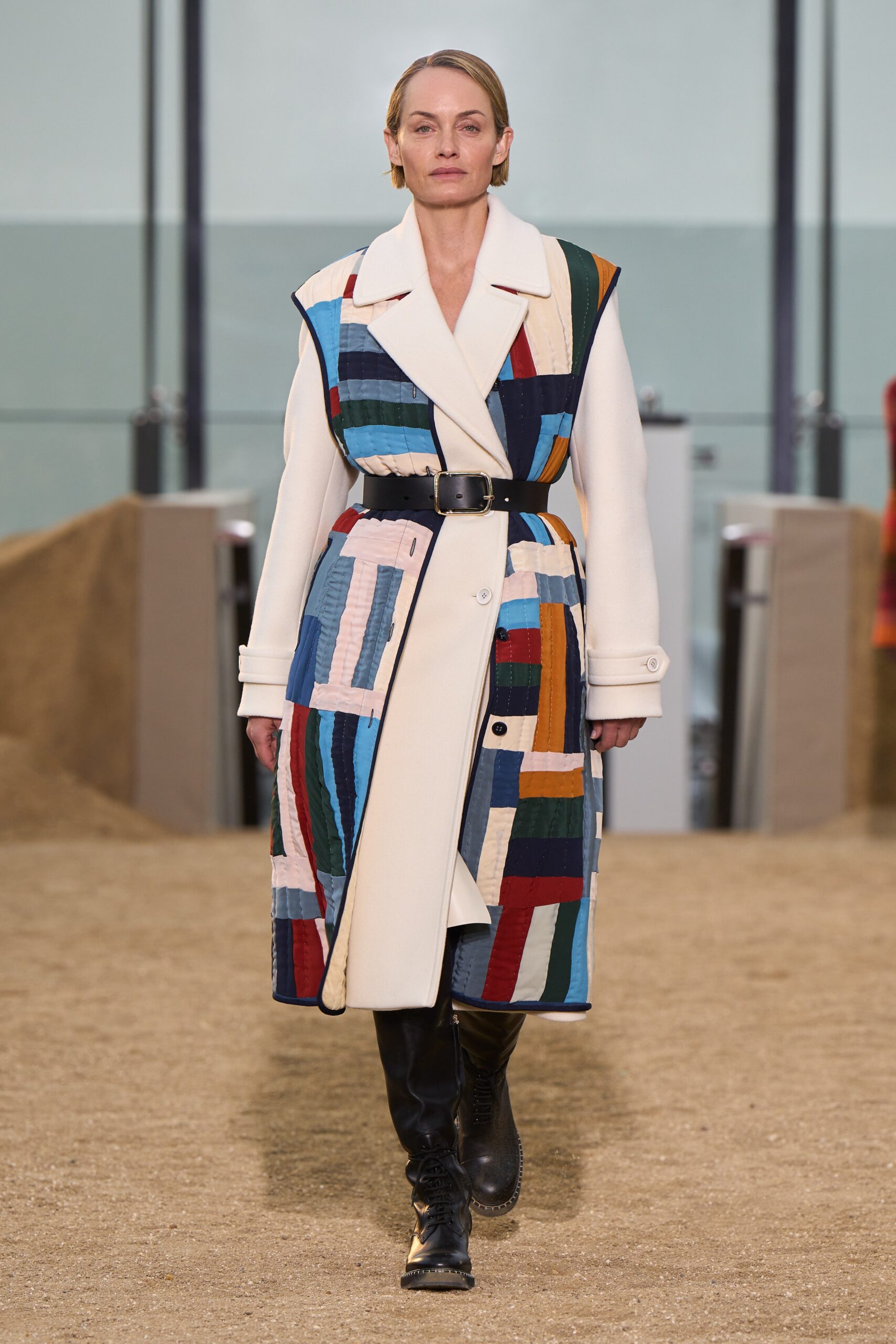 Chloé F/W 22 Look 544
