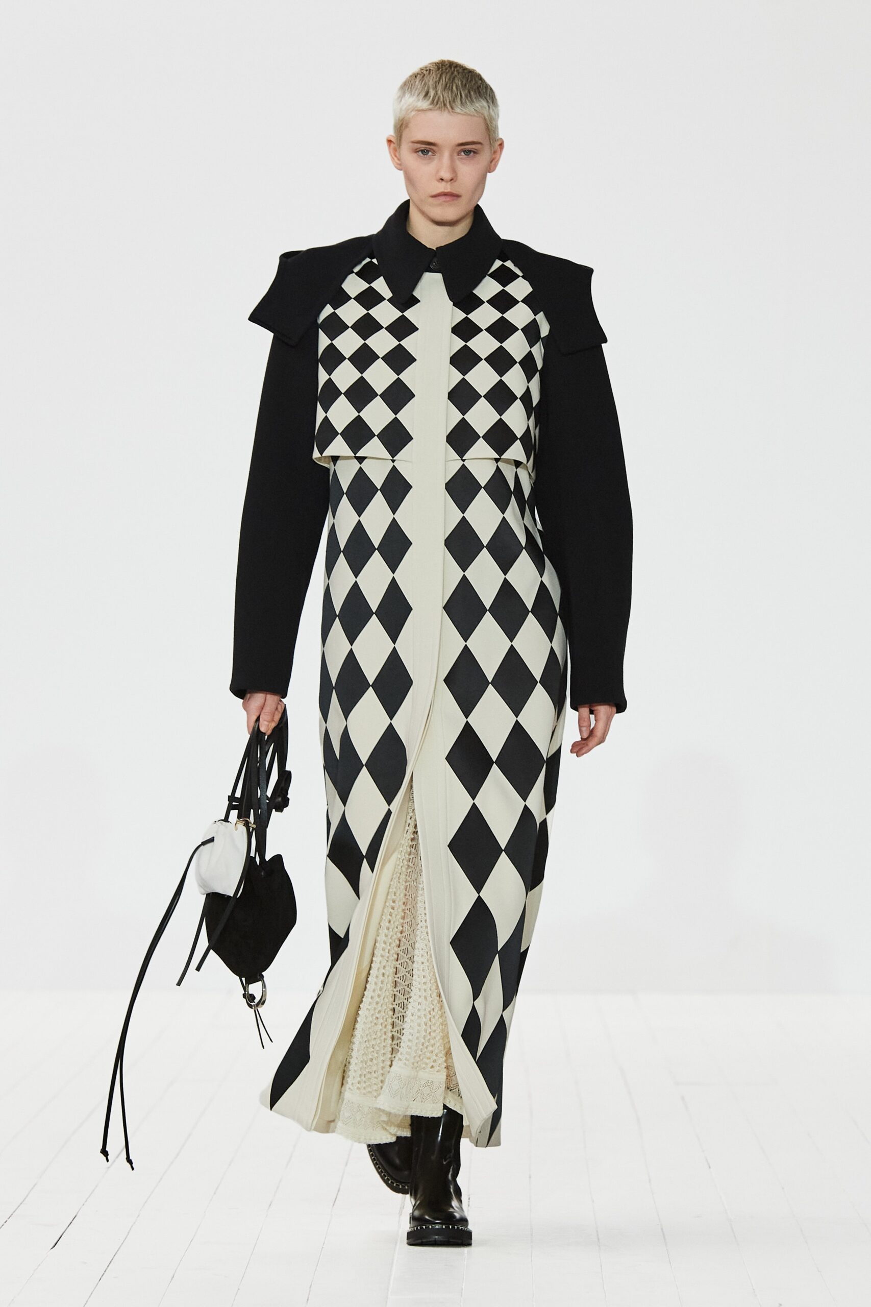 Chloé F/W 23 Look 620