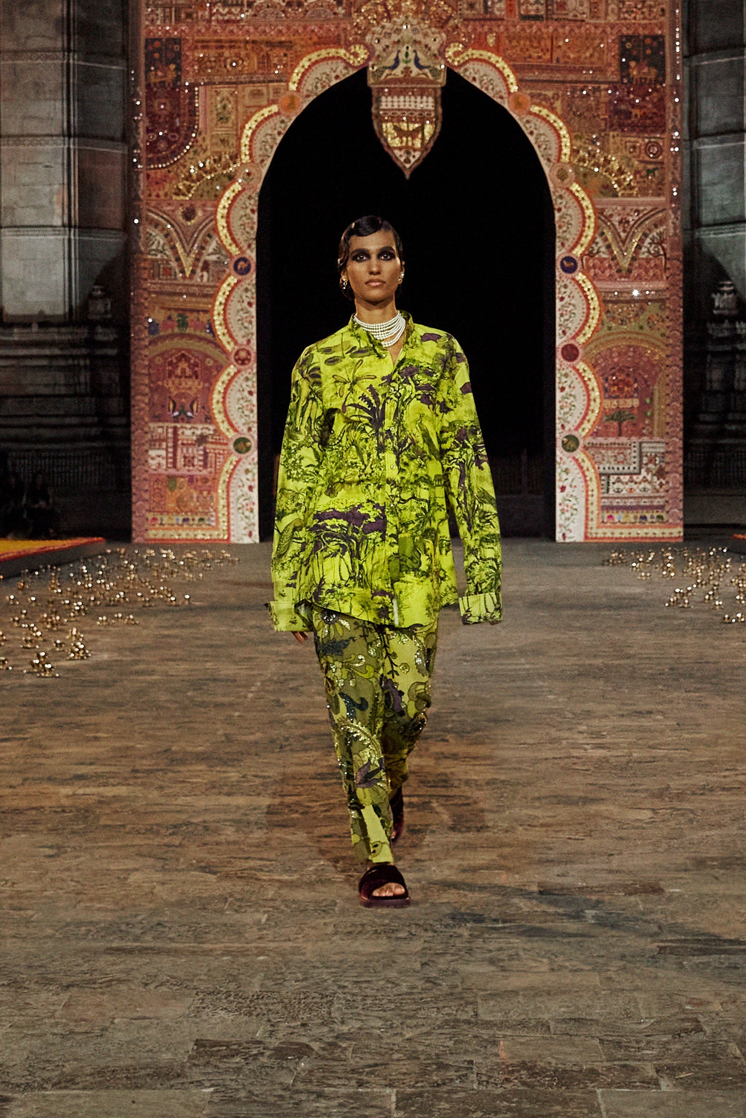 Christian Dior F/W 23 Look 465