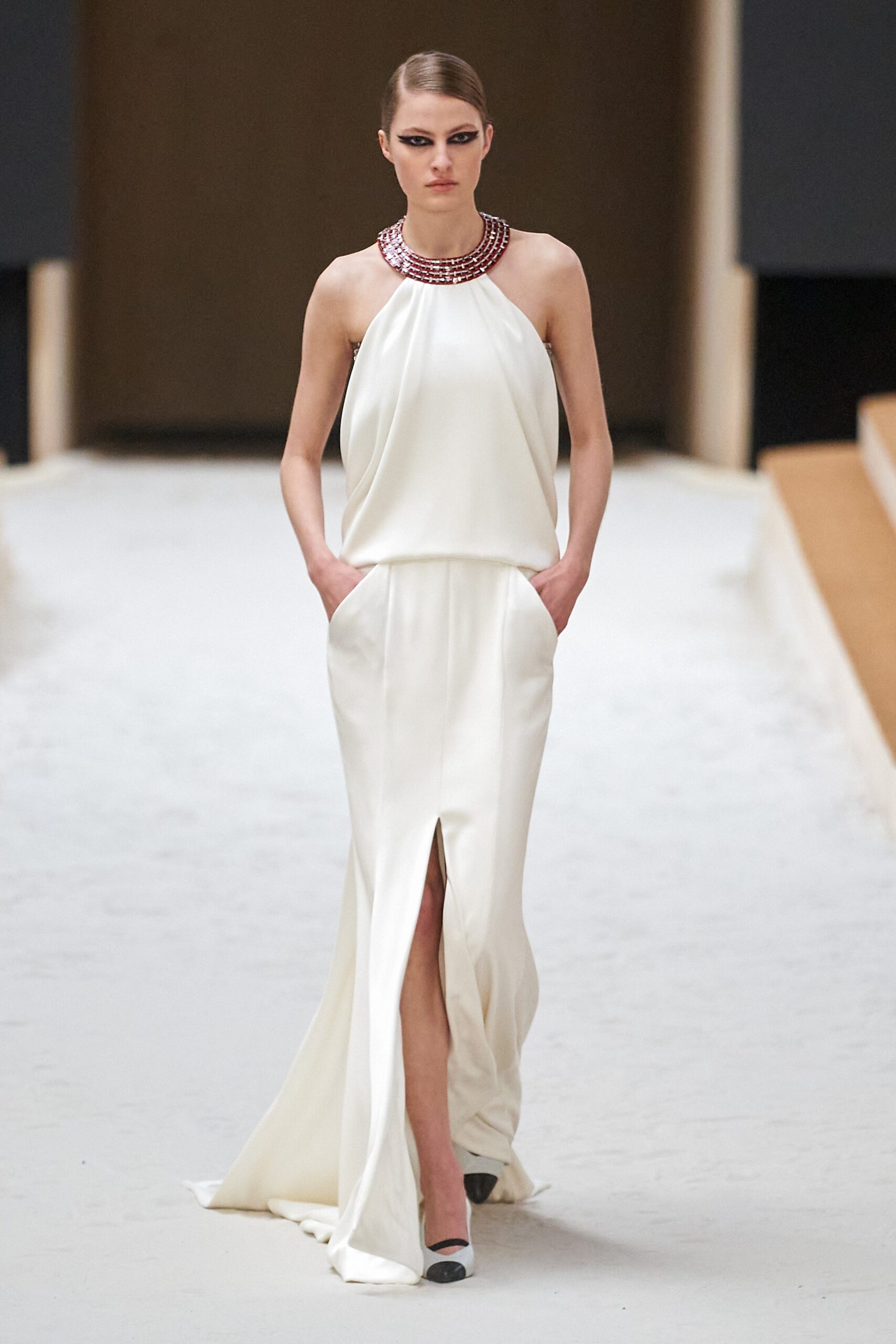 Chanel S/S 22 Couture Look 474