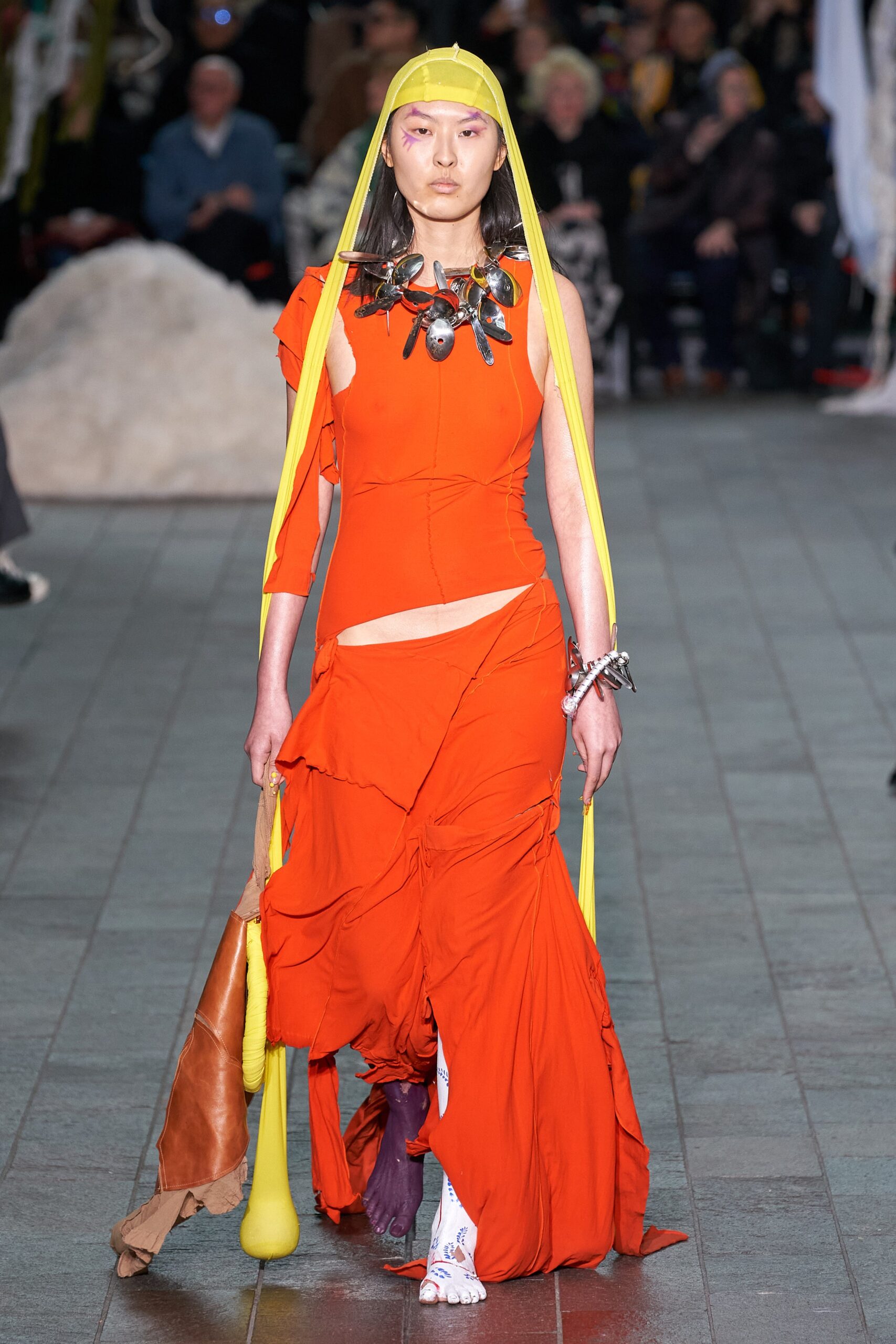 Central Saint Martins F/W 22 Look 41