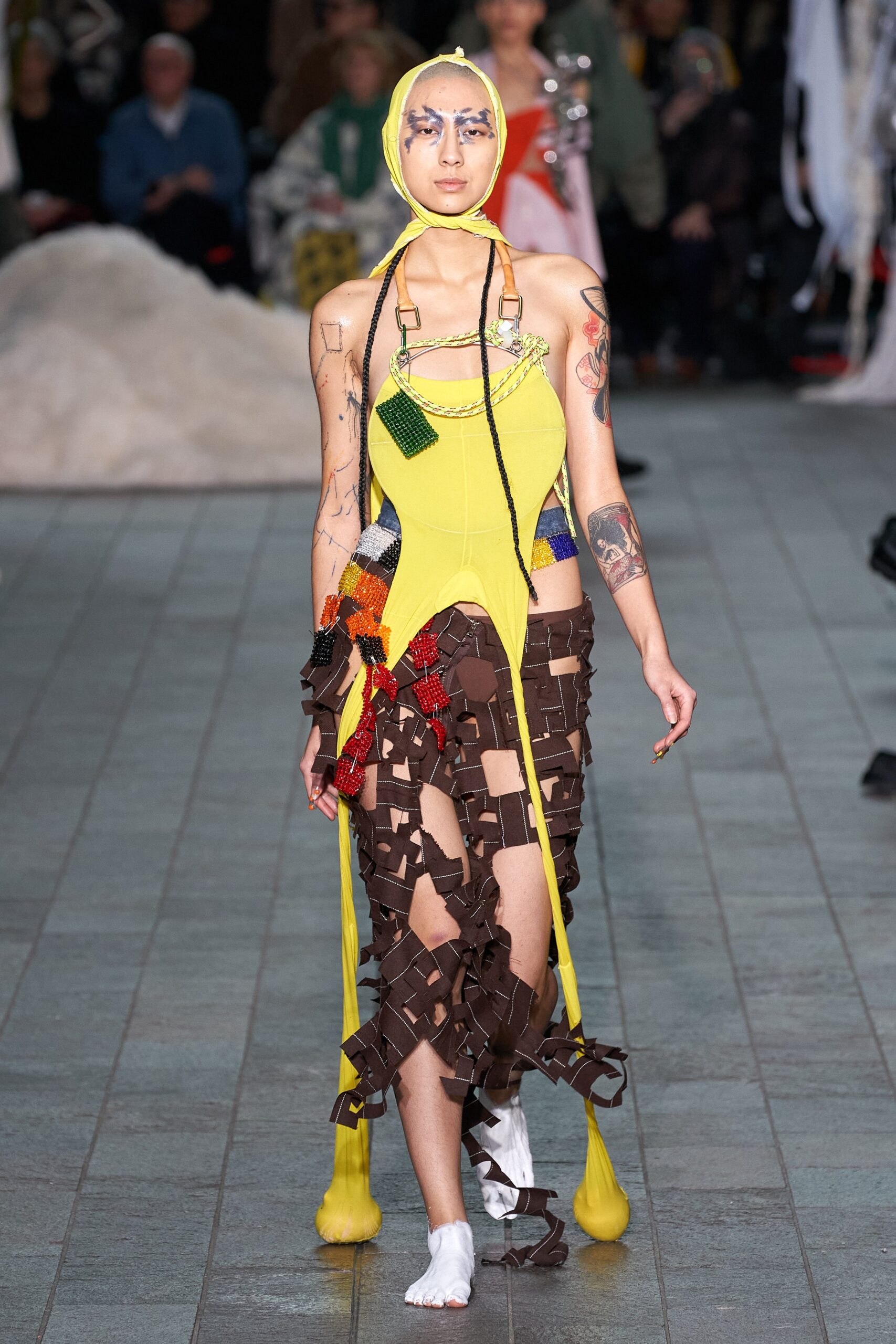 Central Saint Martins F/W 22 Look 42