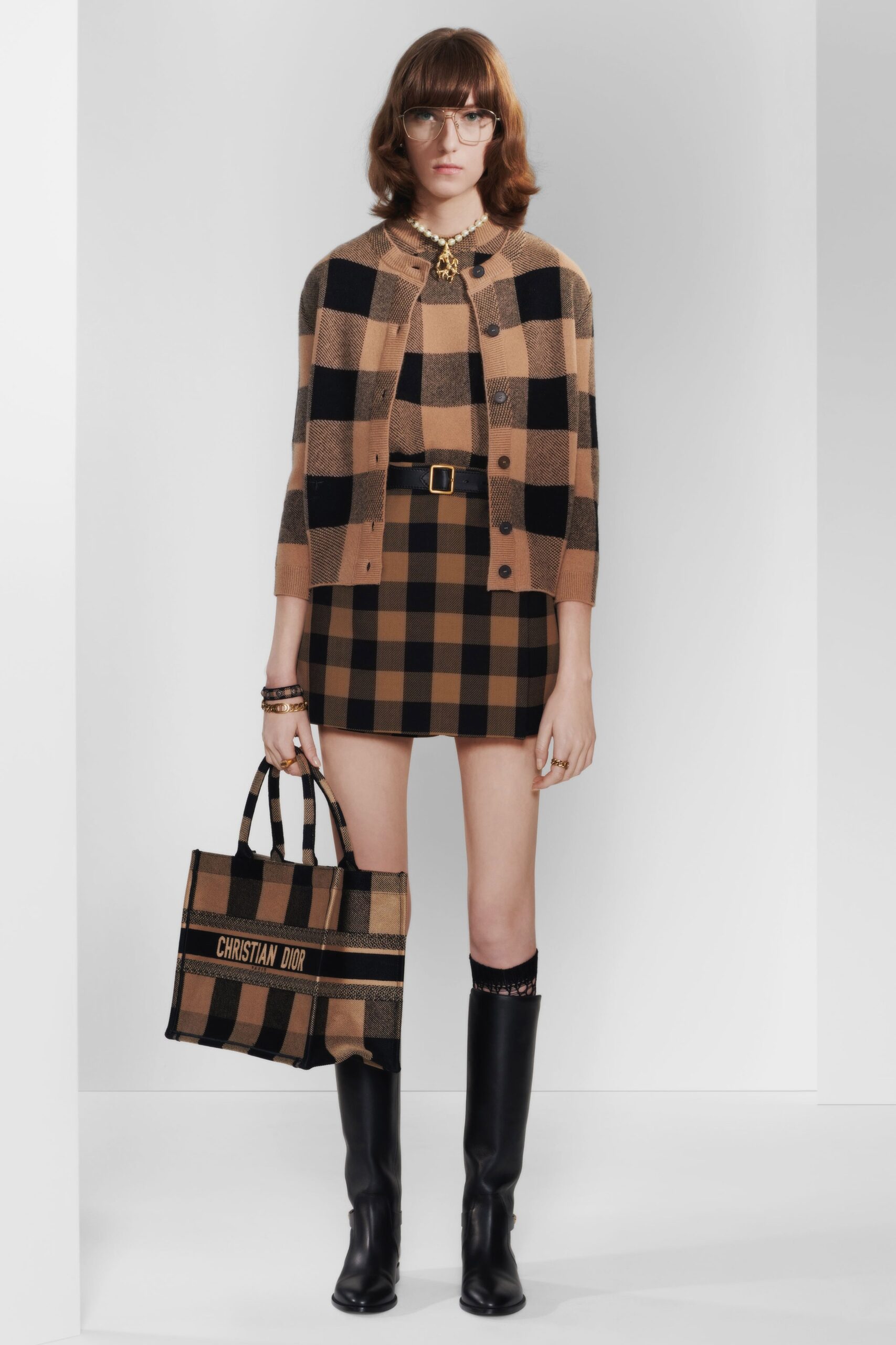 Christian Dior F/W 20 Look 615