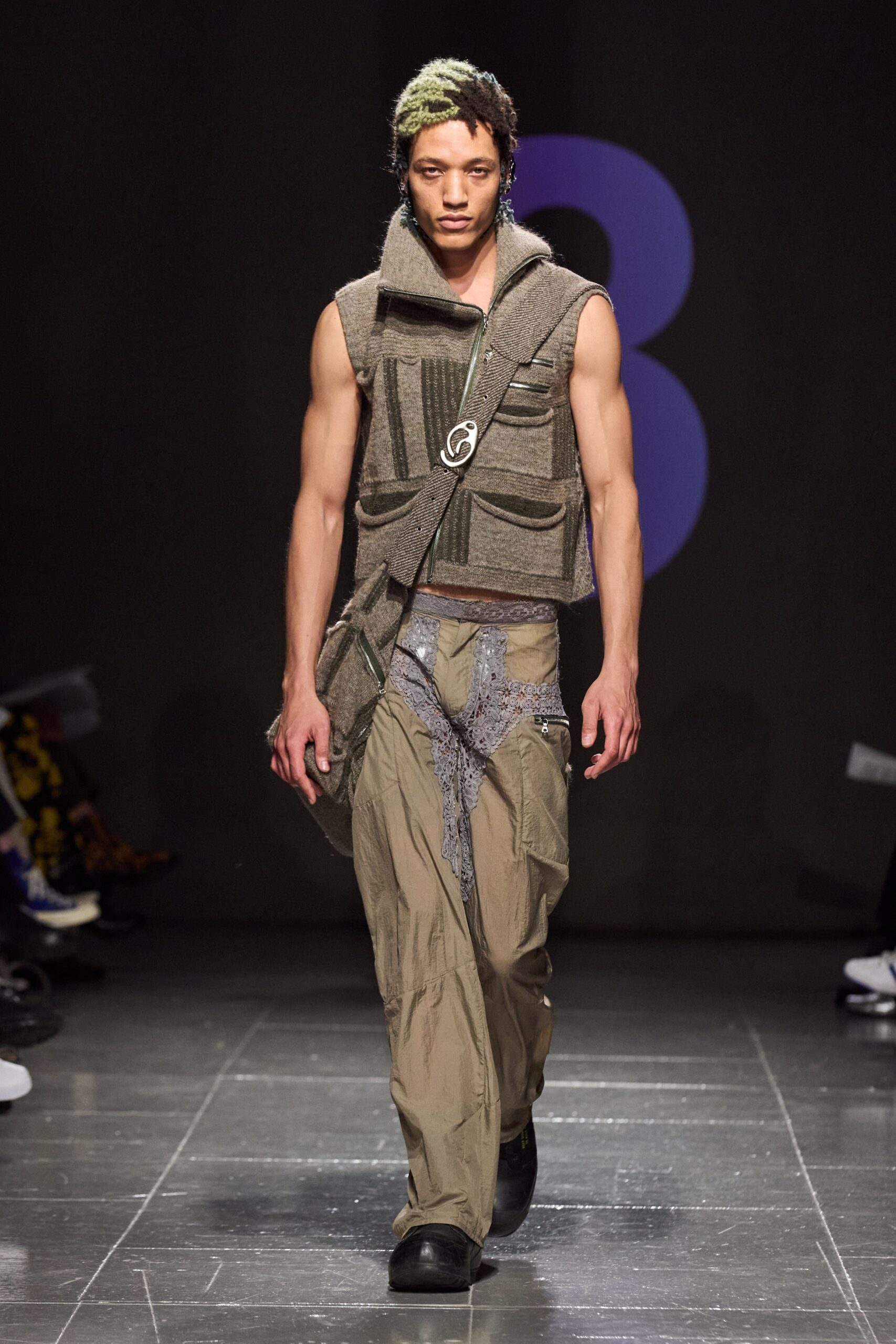 Central Saint Martins F/W 23 Look 43
