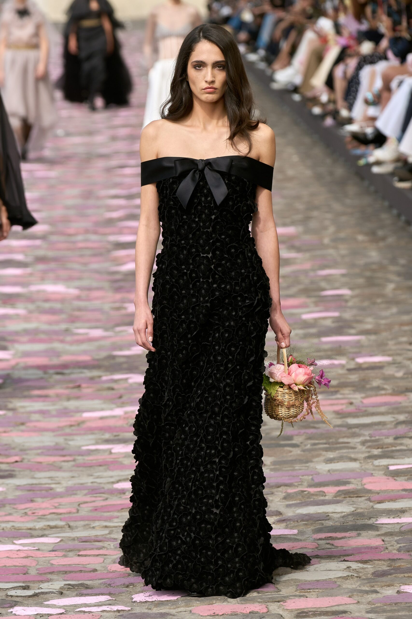 Chanel F/W 23 Couture Look 511