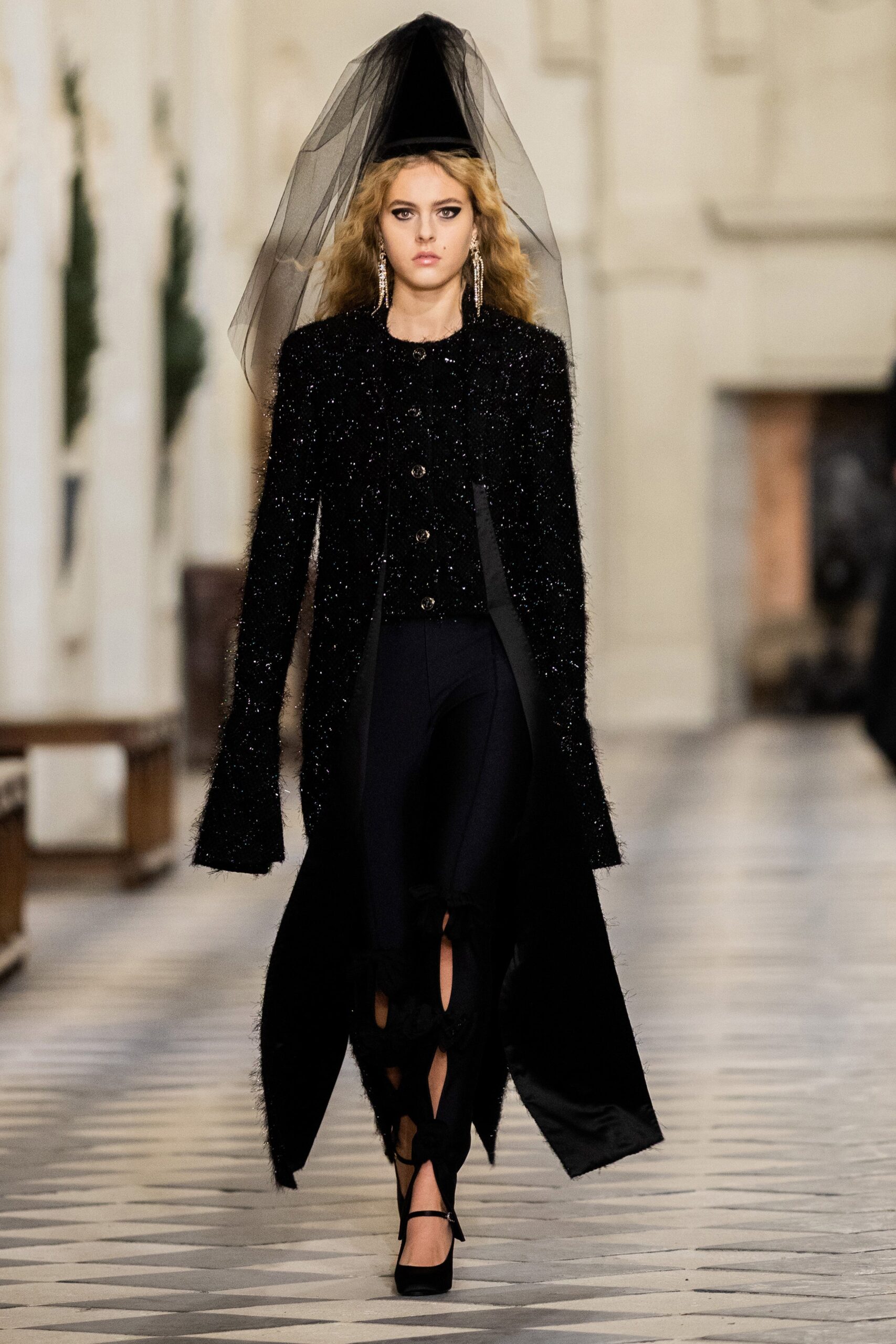 Chanel F/W 21 Look 648