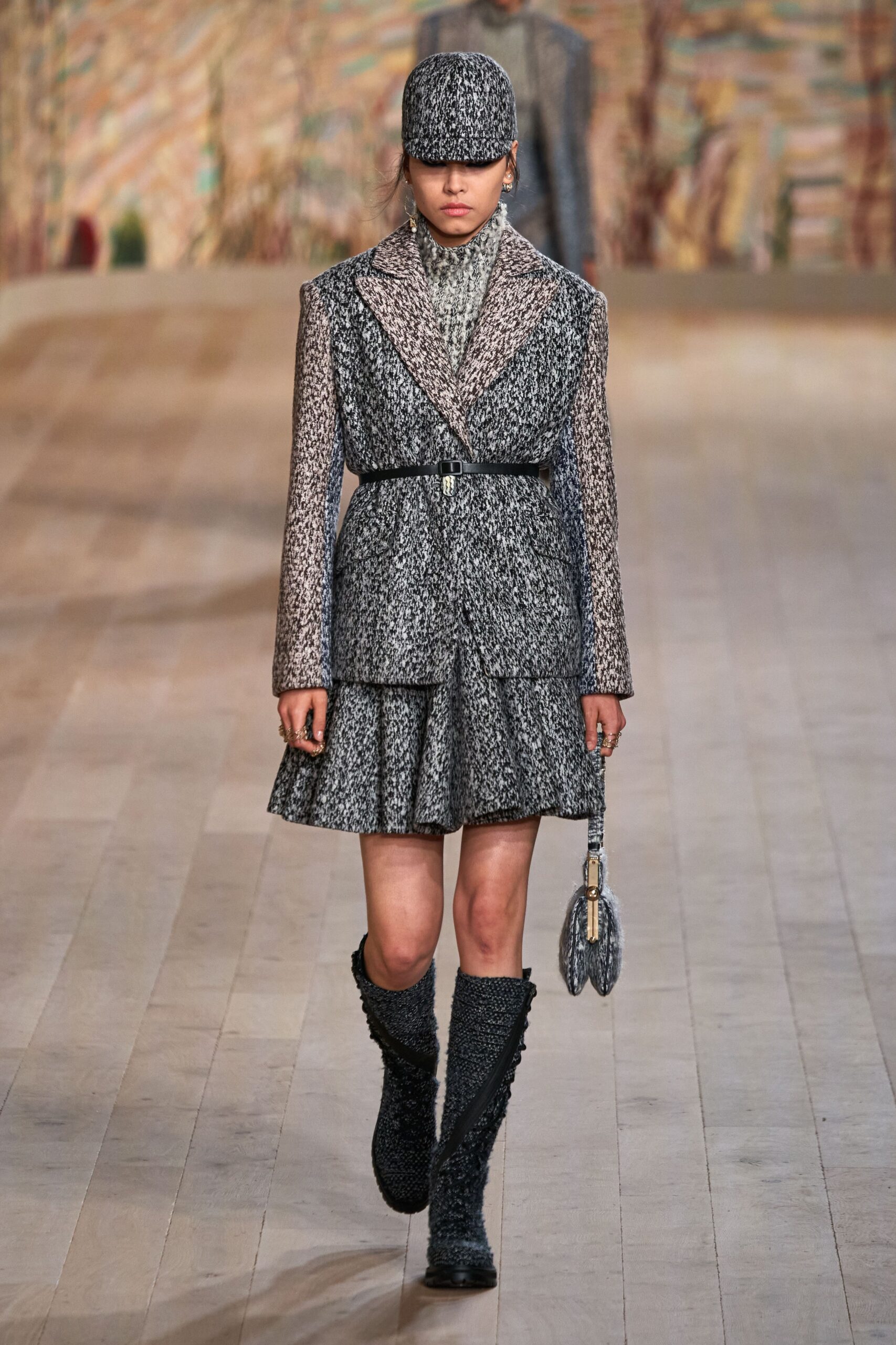 Christian Dior F/W 21 Couture Look 686