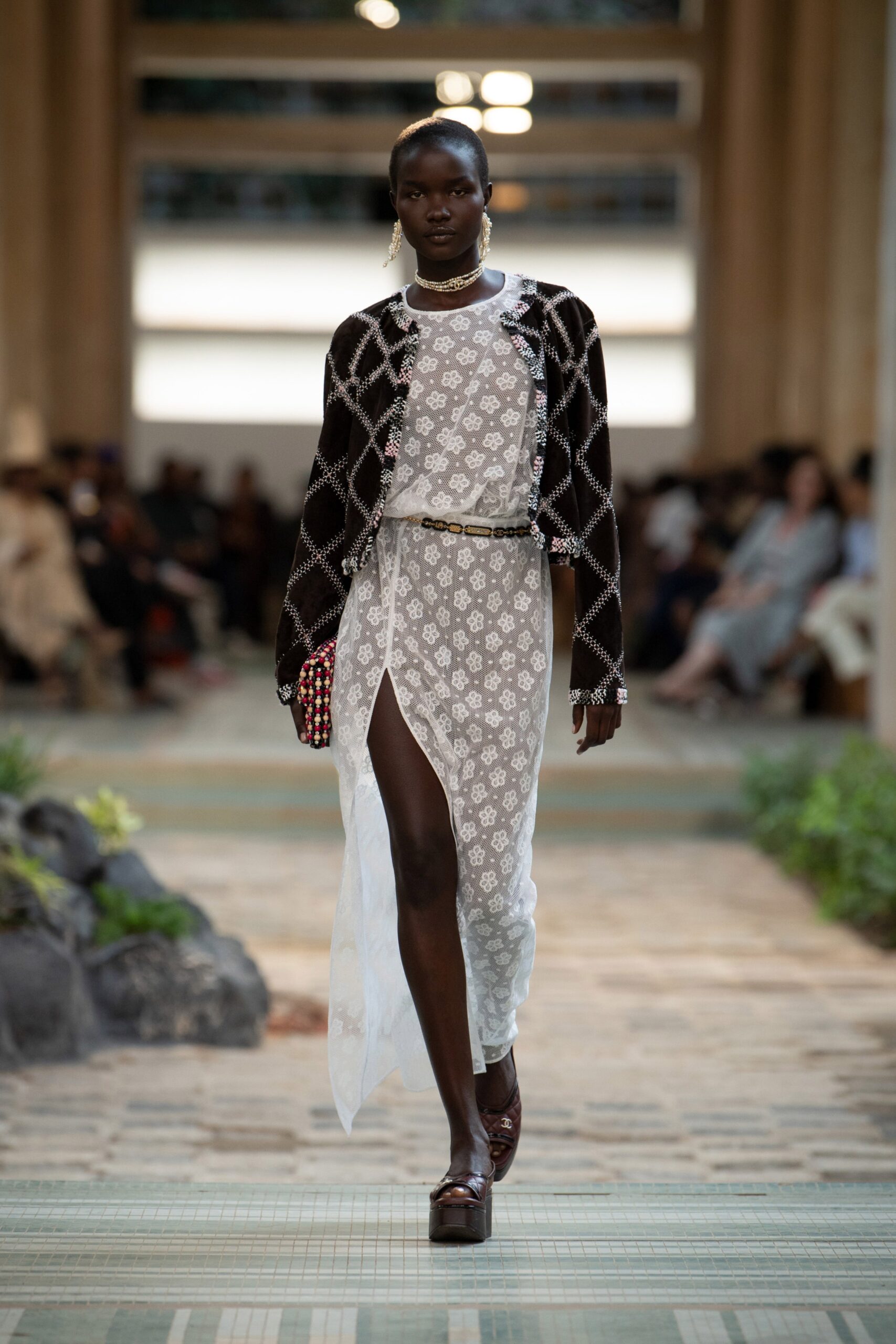 Chanel F/W 23 Look 618