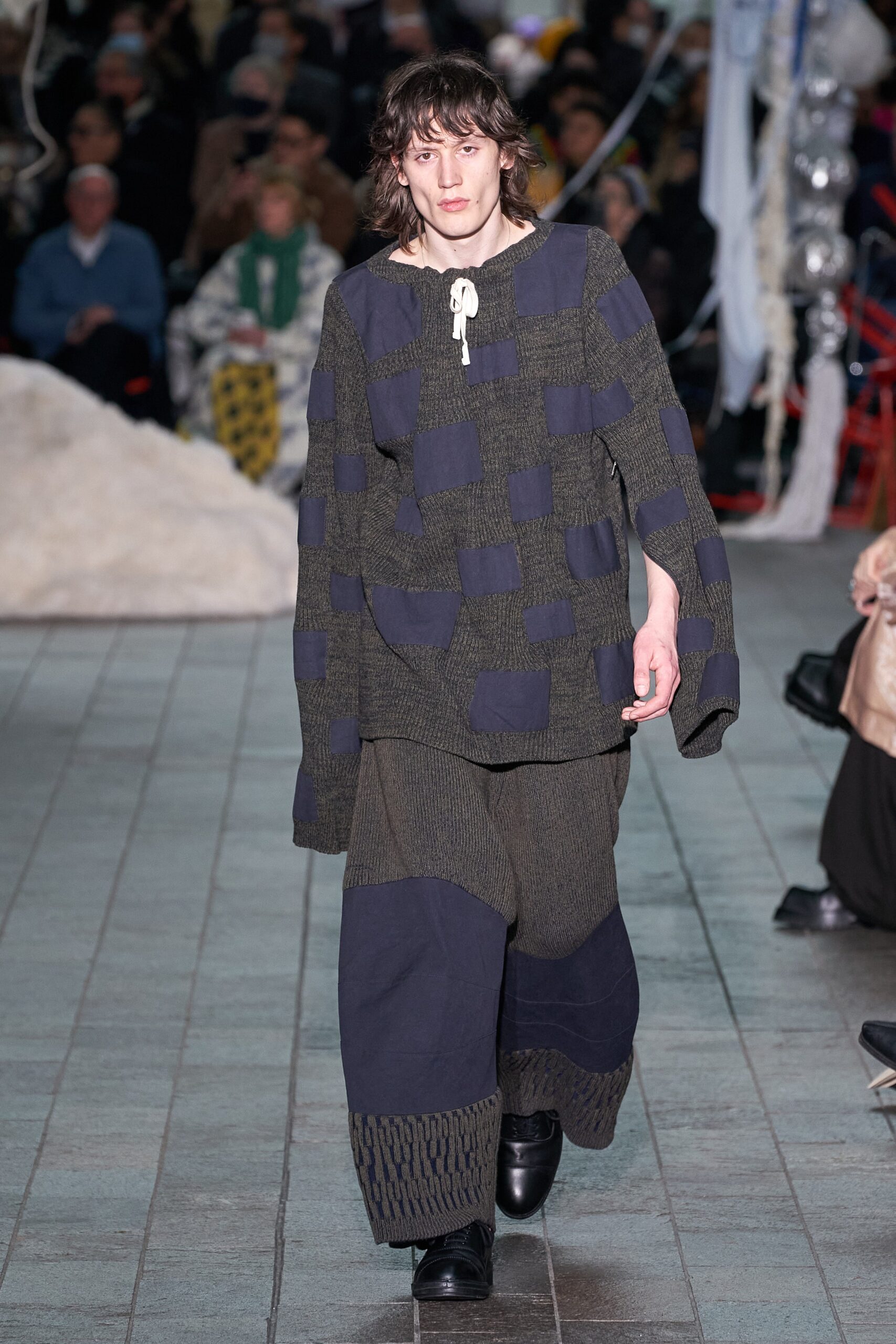 Central Saint Martins F/W 22 Look 45