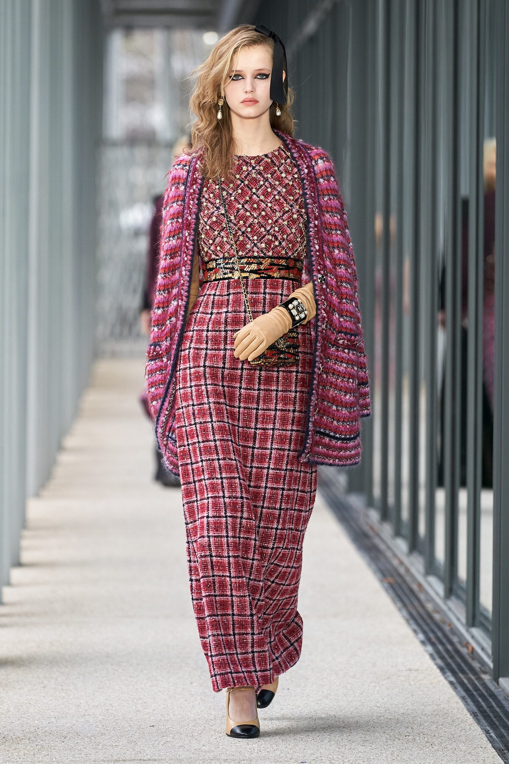 Chanel F/W 22 Look 580