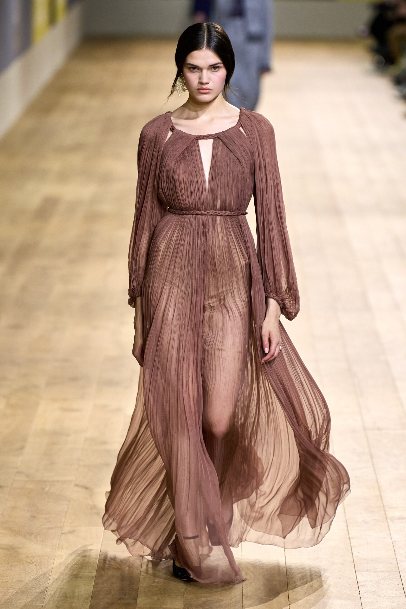 Christian Dior F/W 22 Couture Look 660