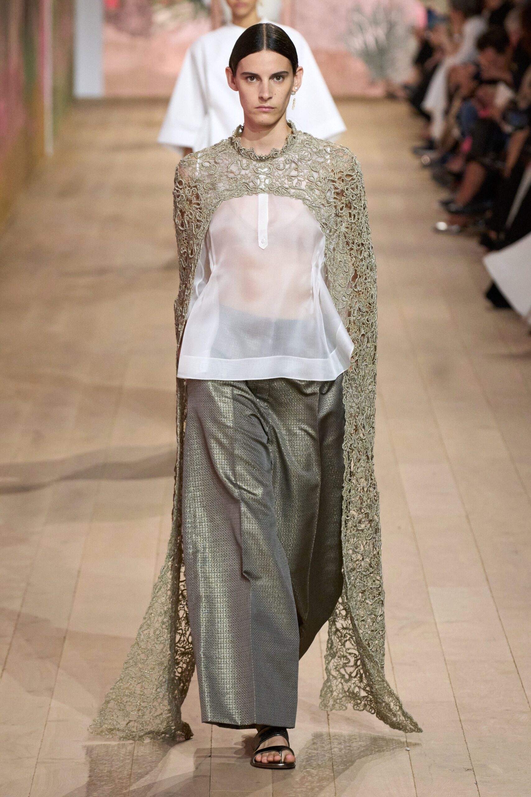 Christian Dior F/W 23 Couture Look 624