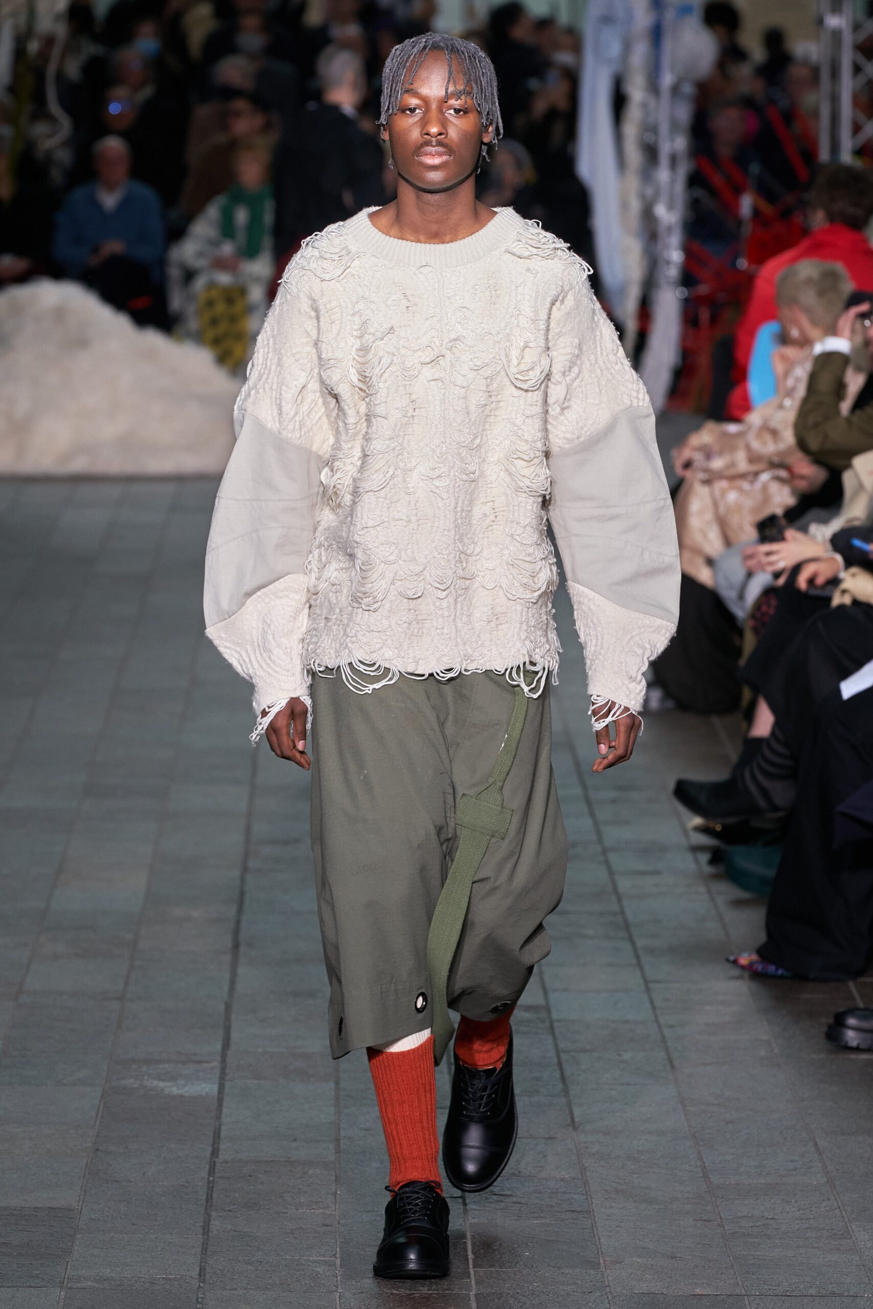 Central Saint Martins F/W 22 Look 48