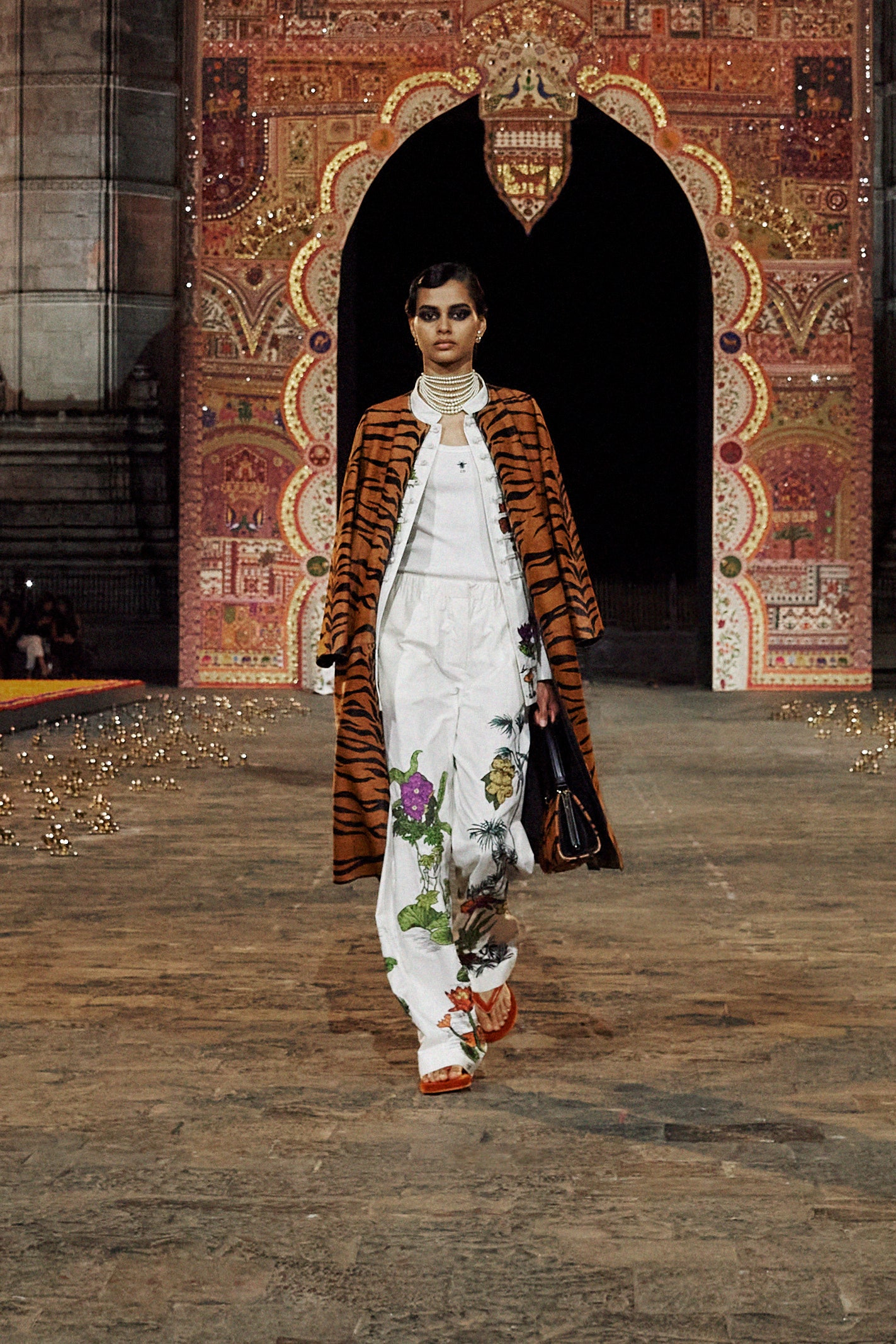 Christian Dior F/W 23 Look 560