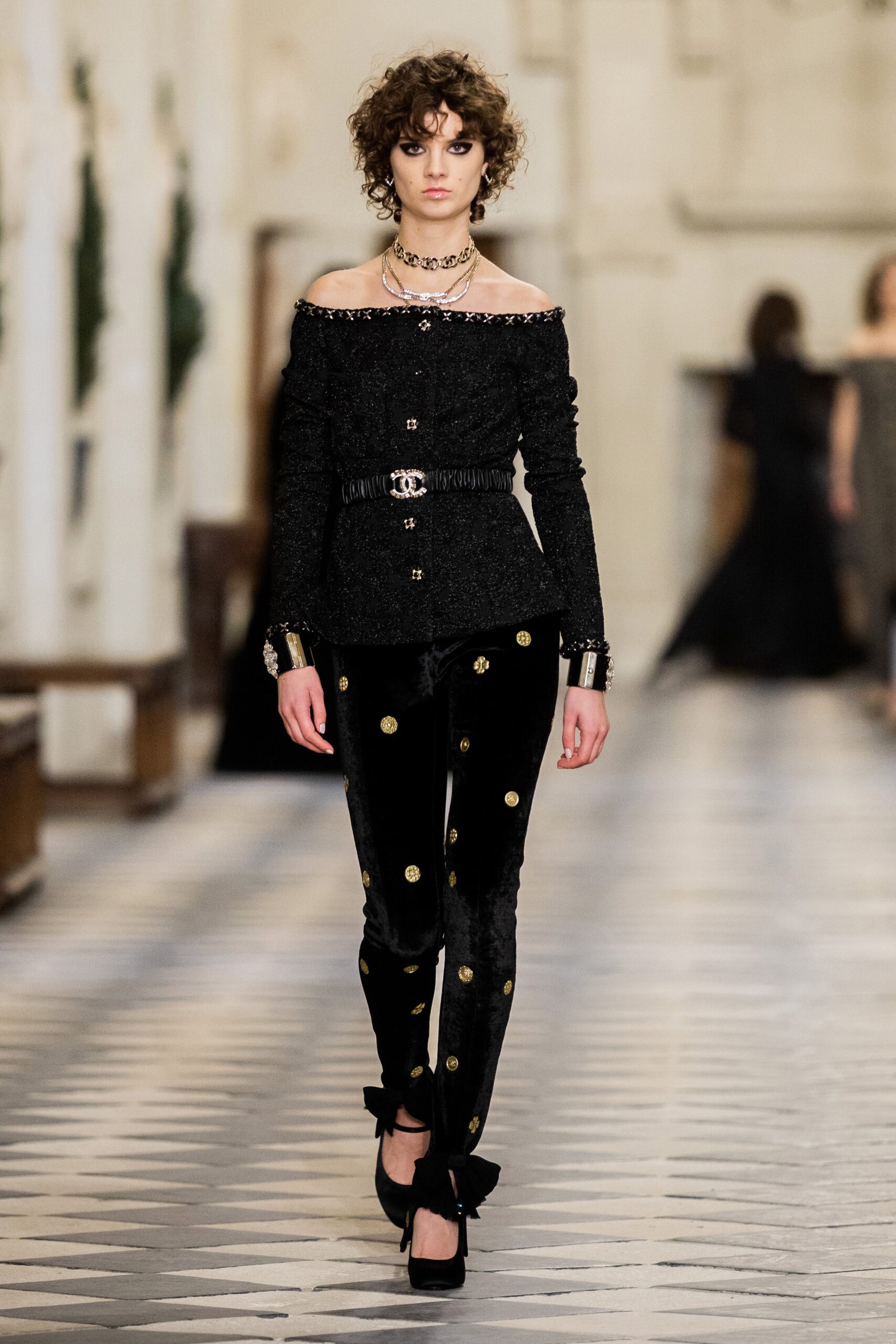Chanel F/W 21 Look 740
