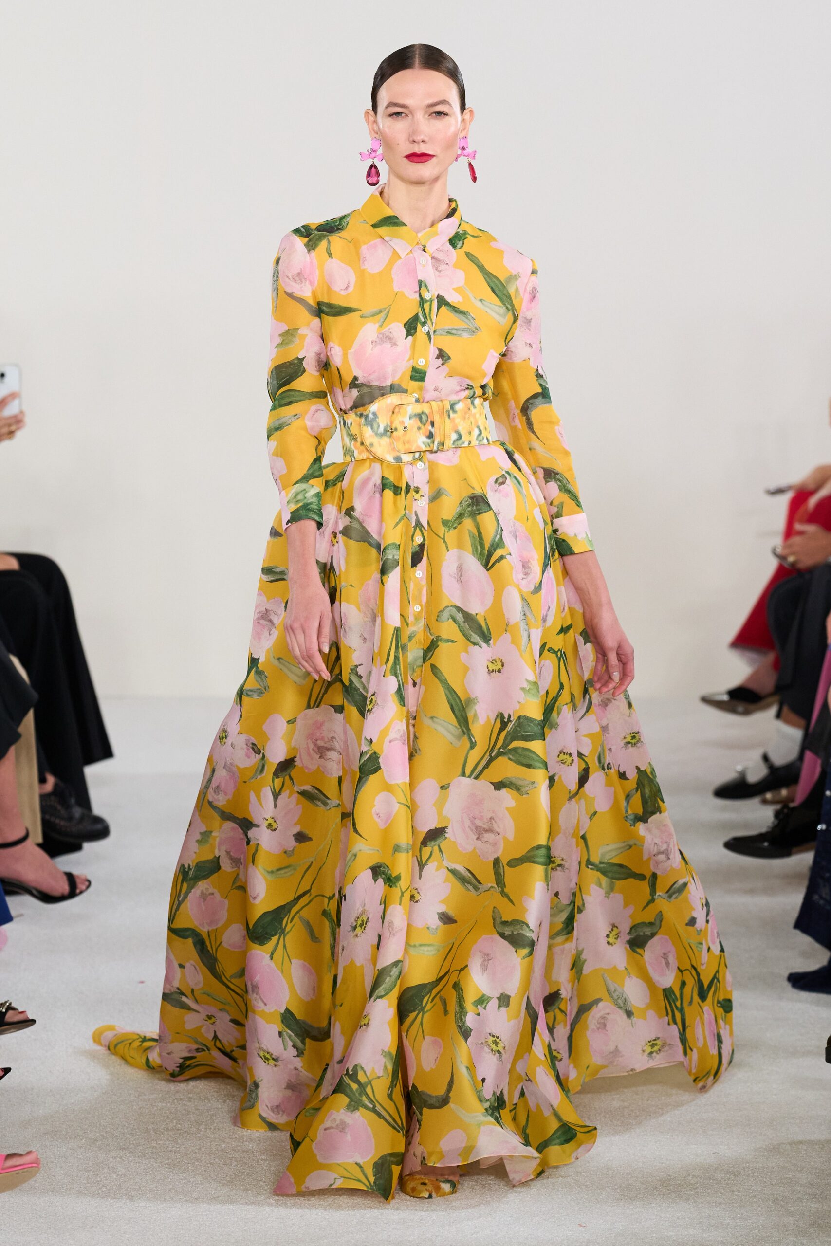 Carolina Herrera S/S 23 Look 549