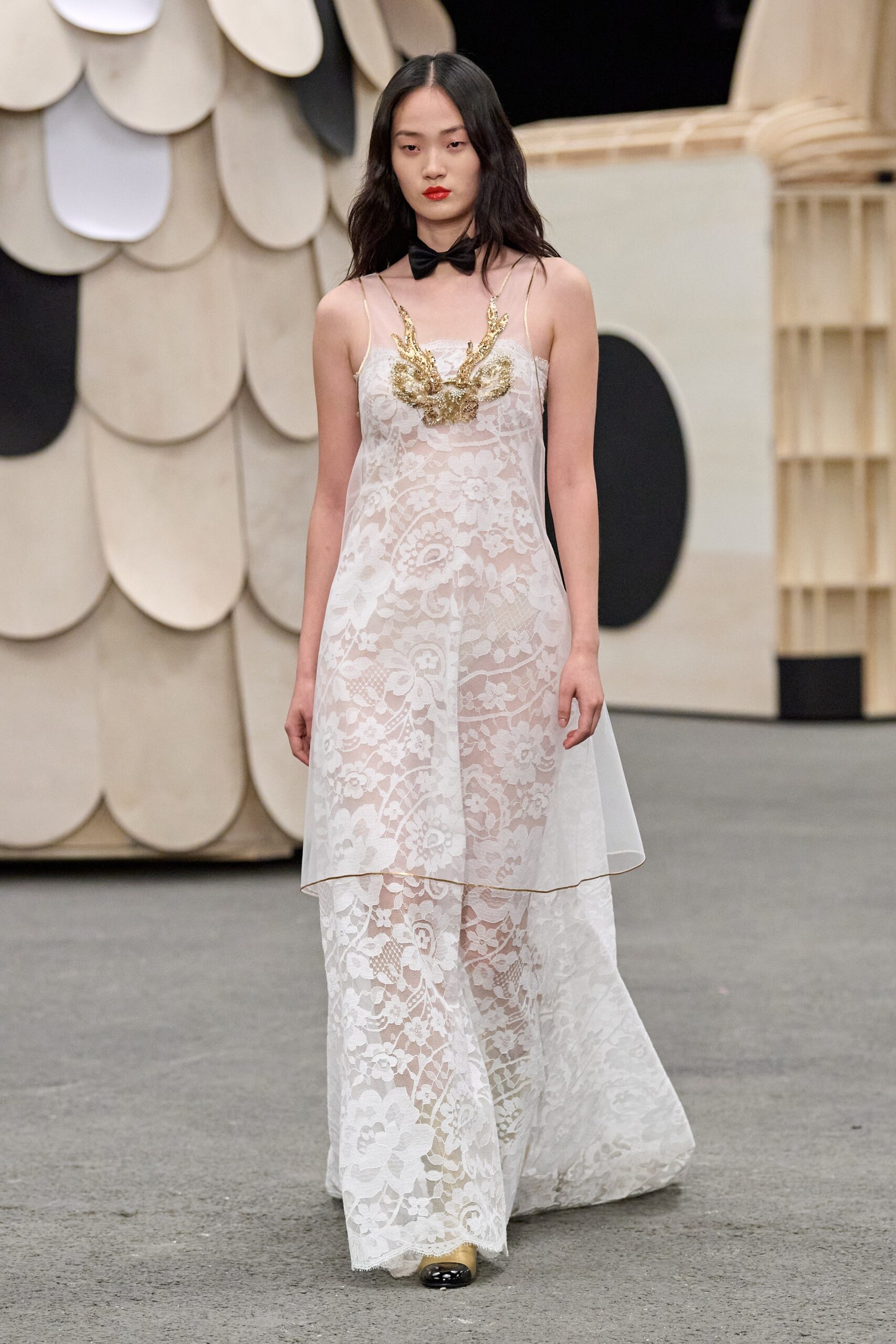 Chanel S/S 23 Couture Look 583