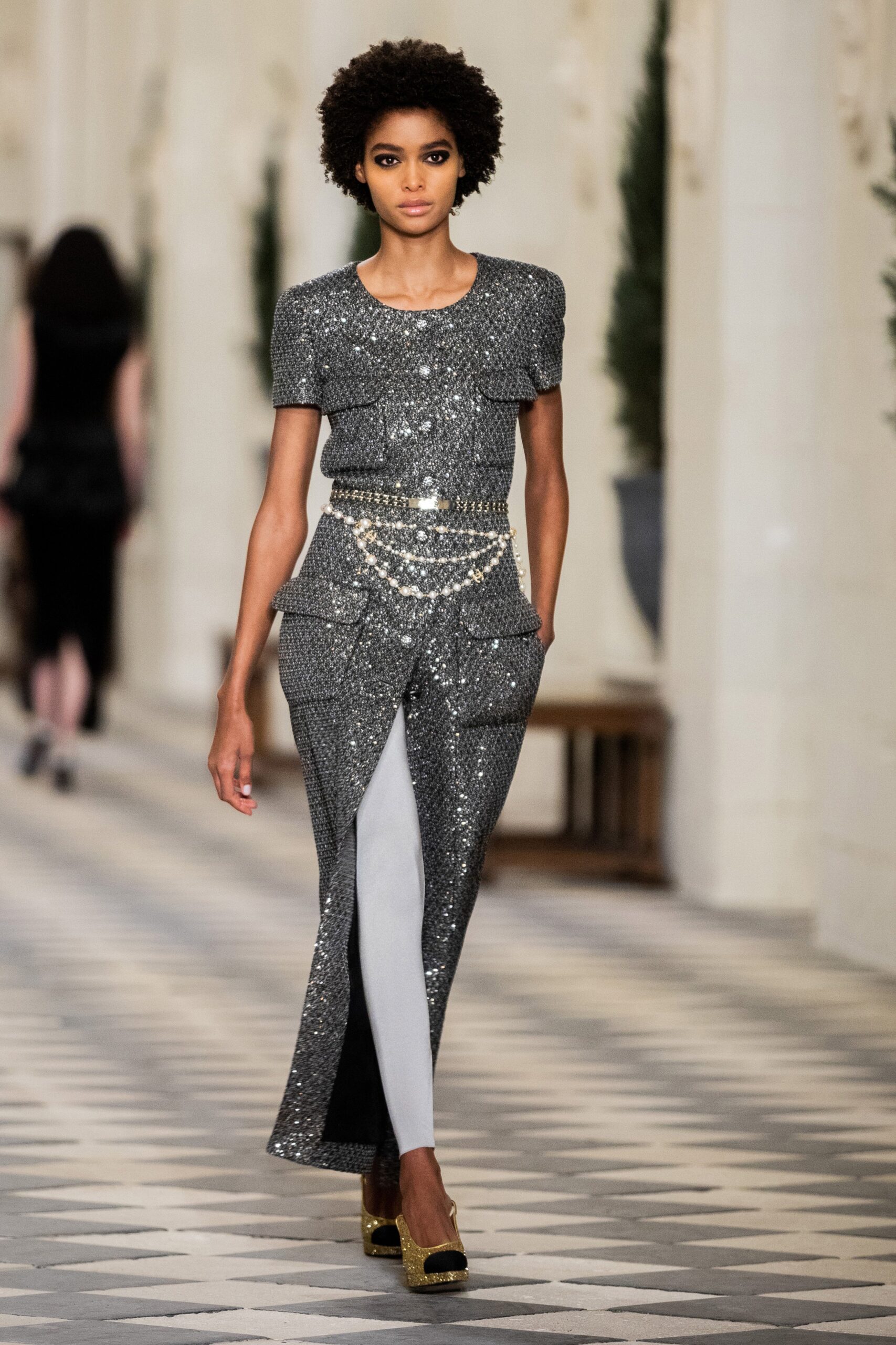 Chanel F/W 21 Look 744