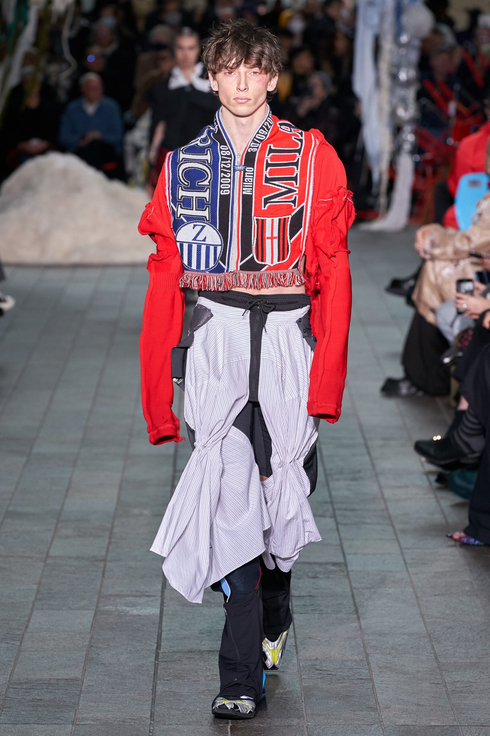 Central Saint Martins F/W 22 Look 51