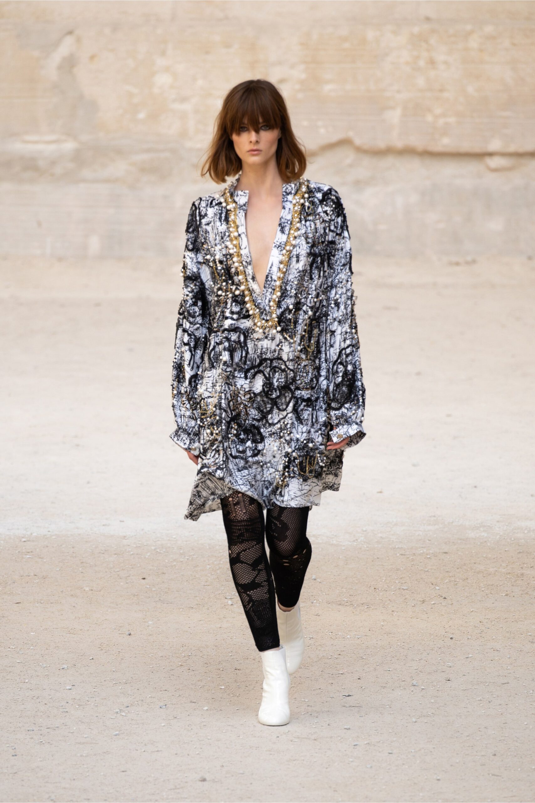 Chanel Resort 22 Look 818