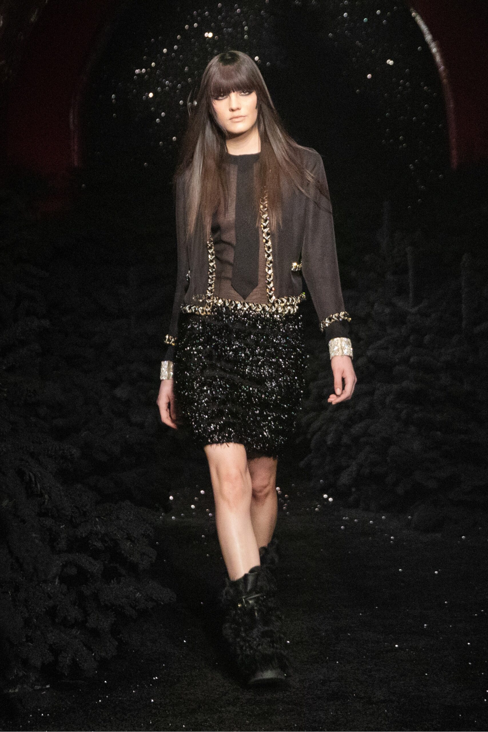 Chanel F/W 21 Look 743