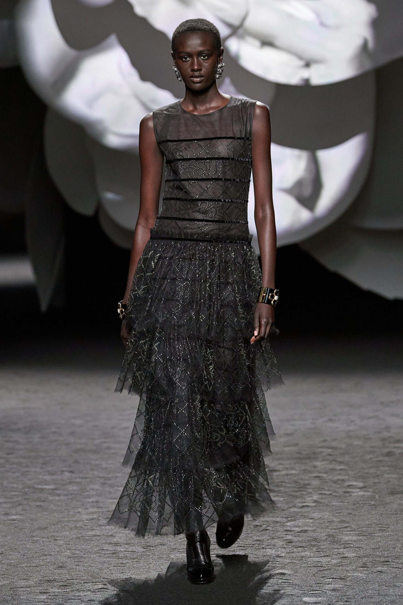 Chanel F/W 23 Look 665