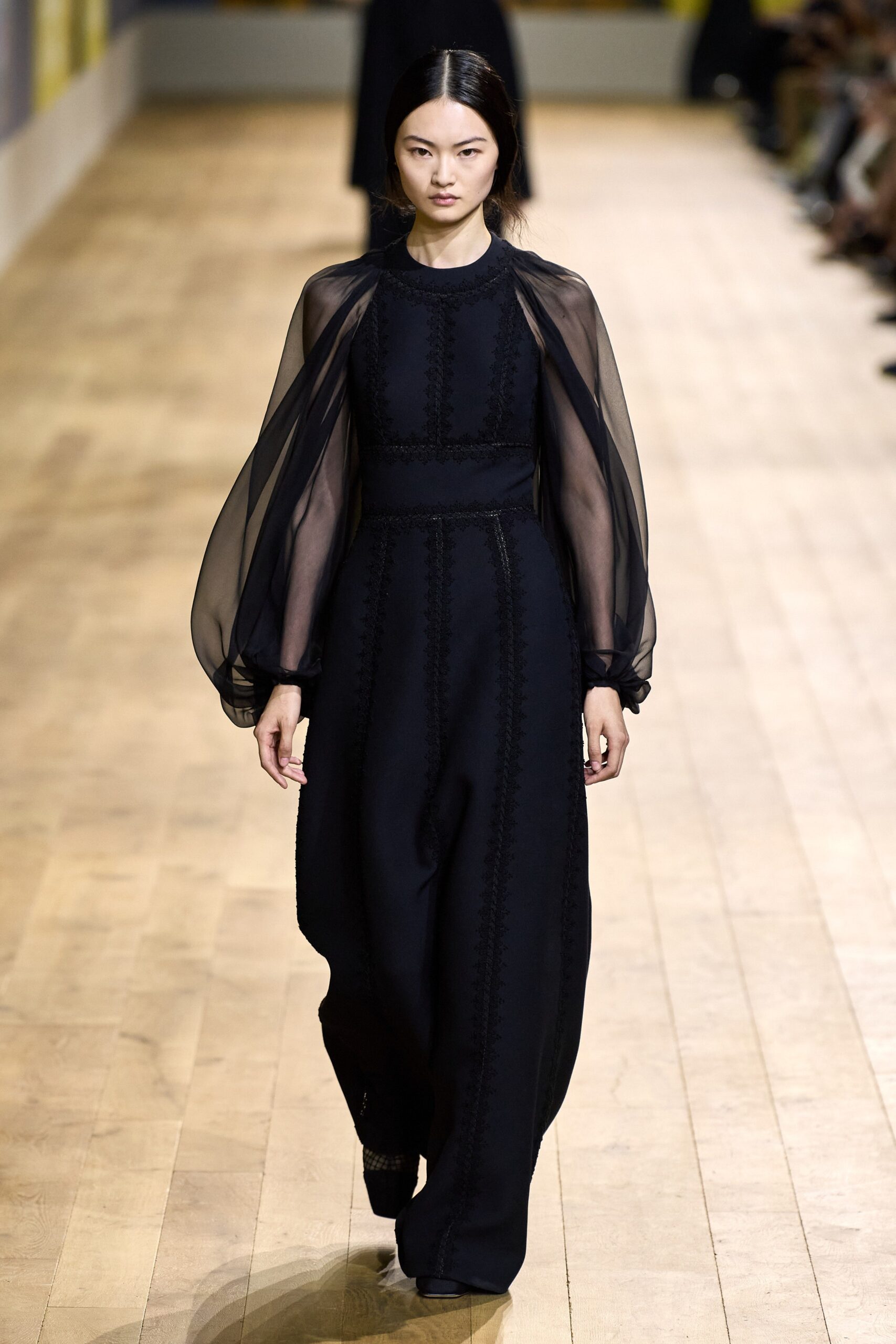 Christian Dior F/W 22 Couture Look 729