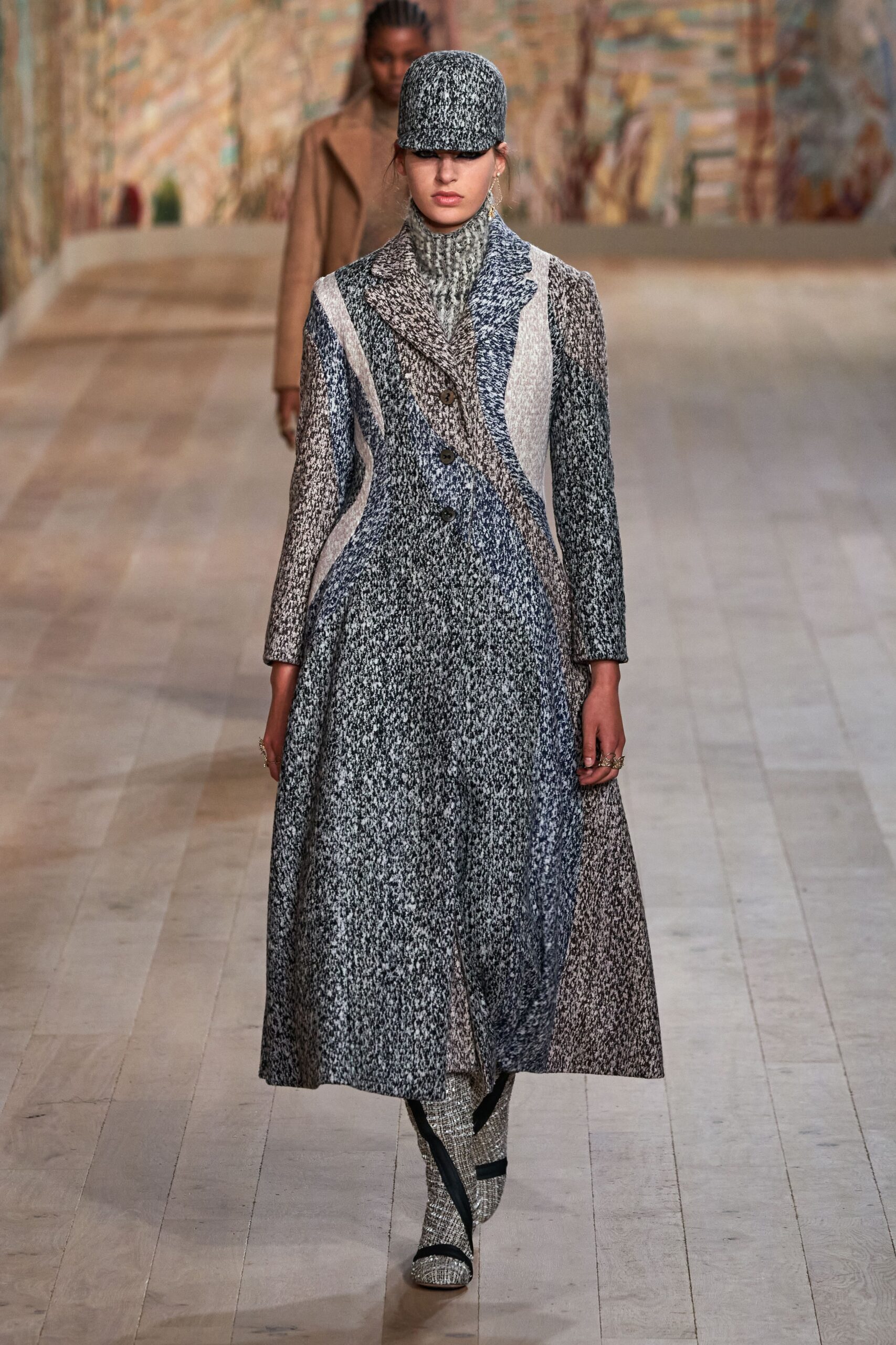 Christian Dior F/W 21 Couture Look 828