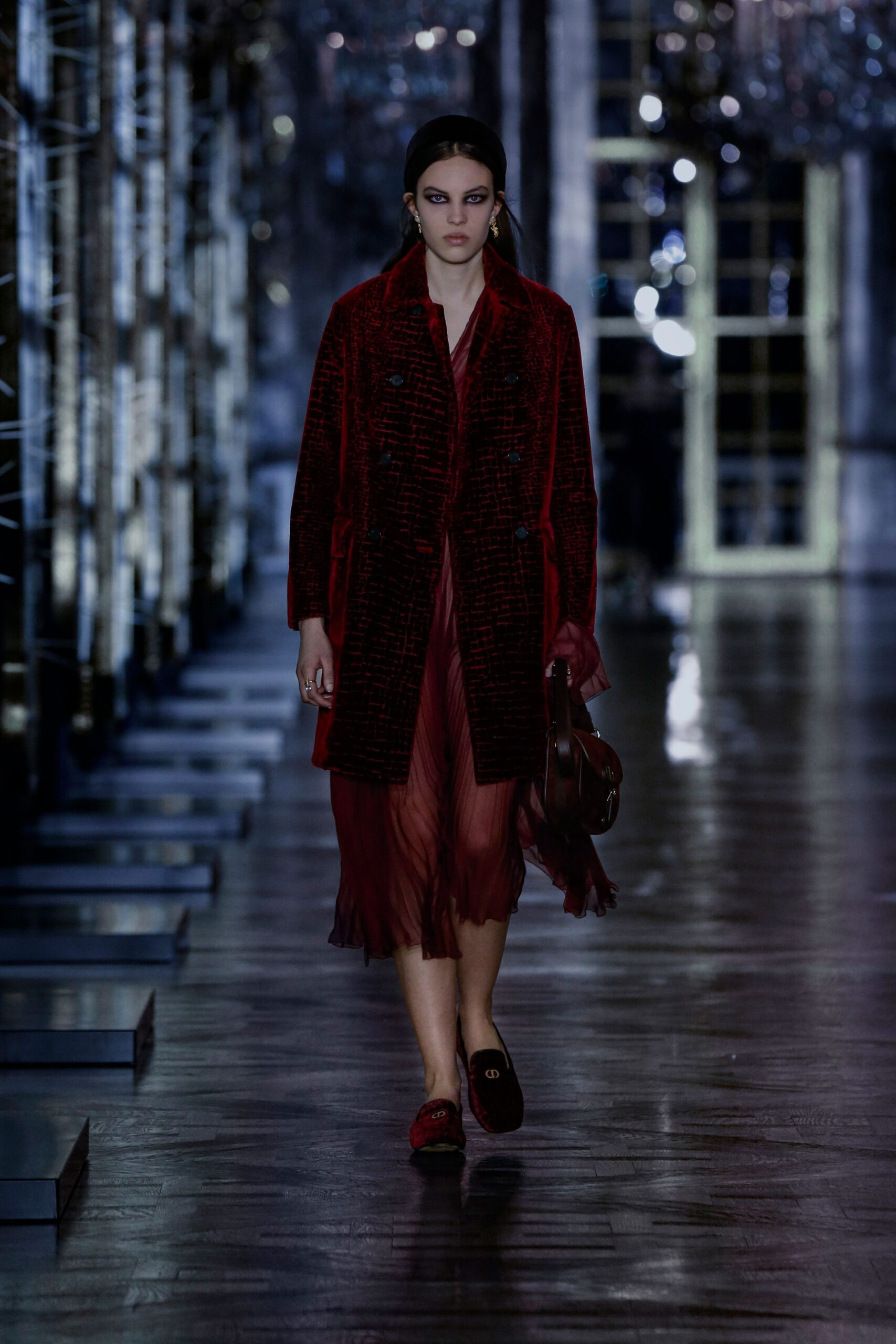 Christian Dior F/W 21 Look 735