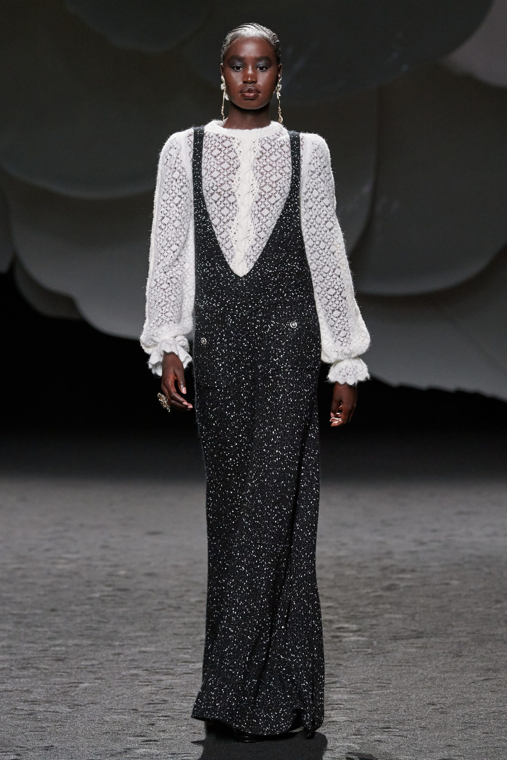 Chanel F/W 23 Look 678