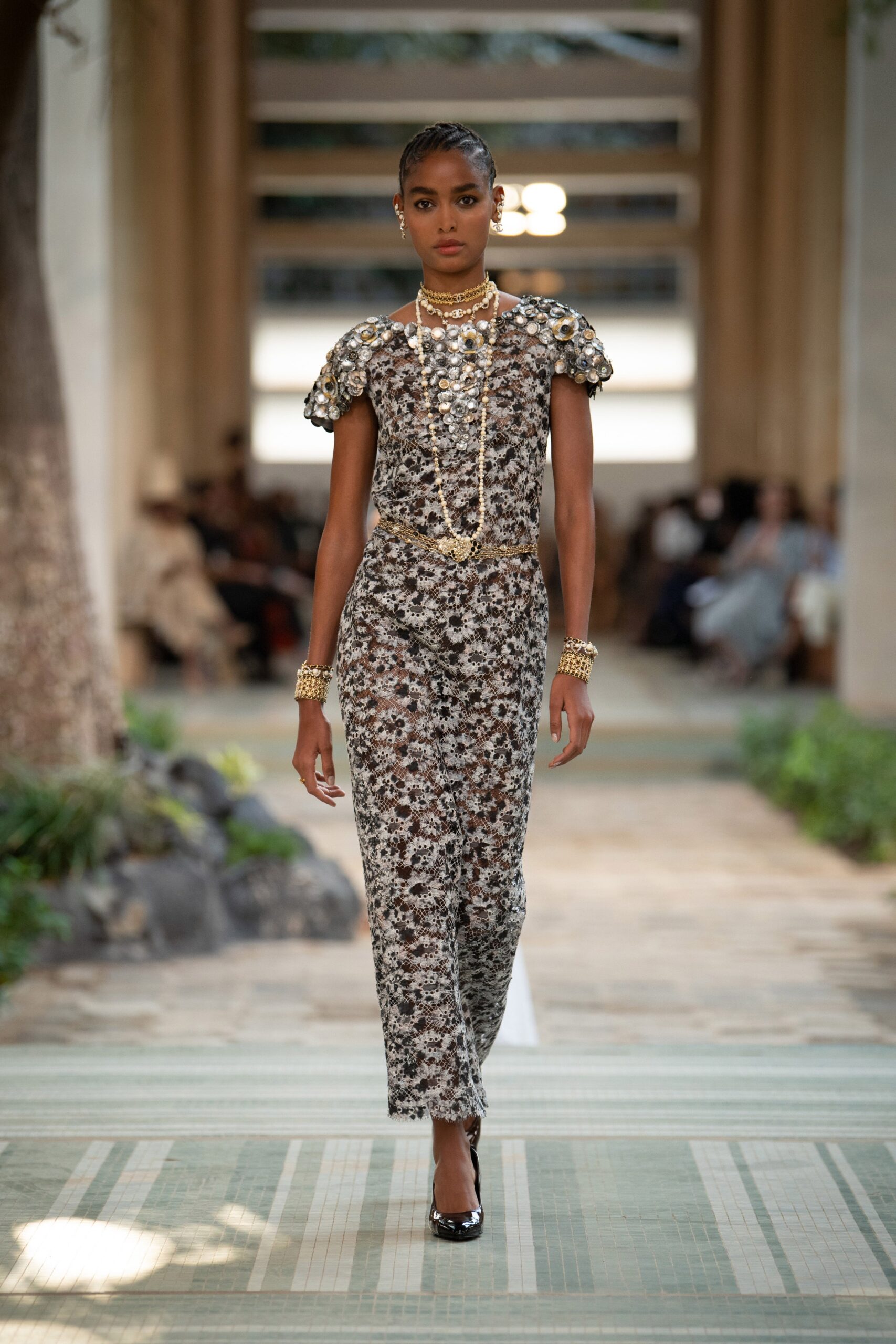 Chanel F/W 23 Look 745