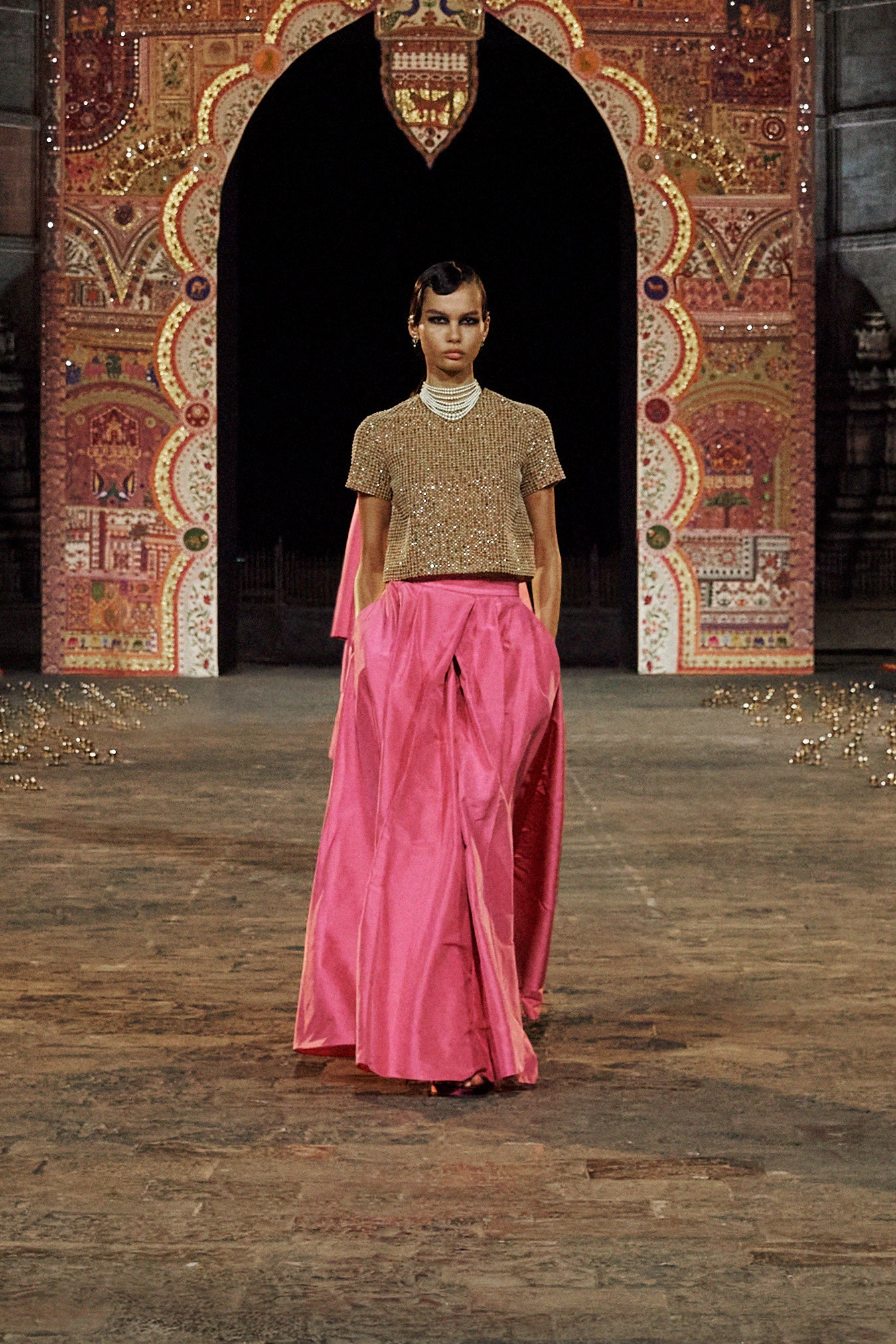 Christian Dior F/W 23 Look 613
