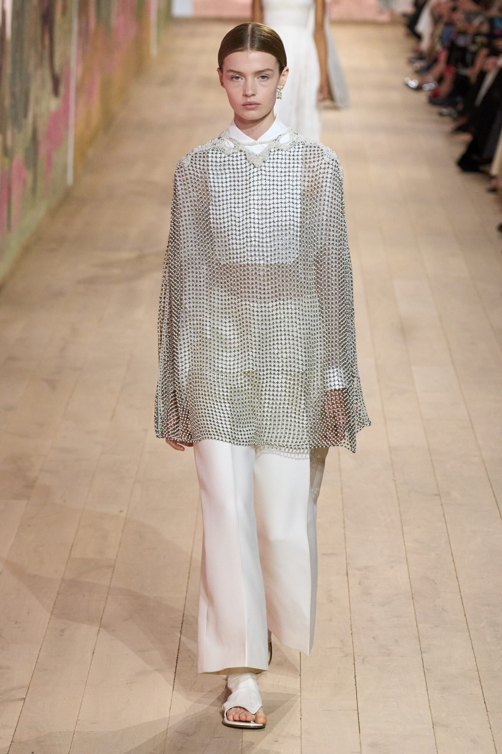 Christian Dior F/W 23 Couture Look 710