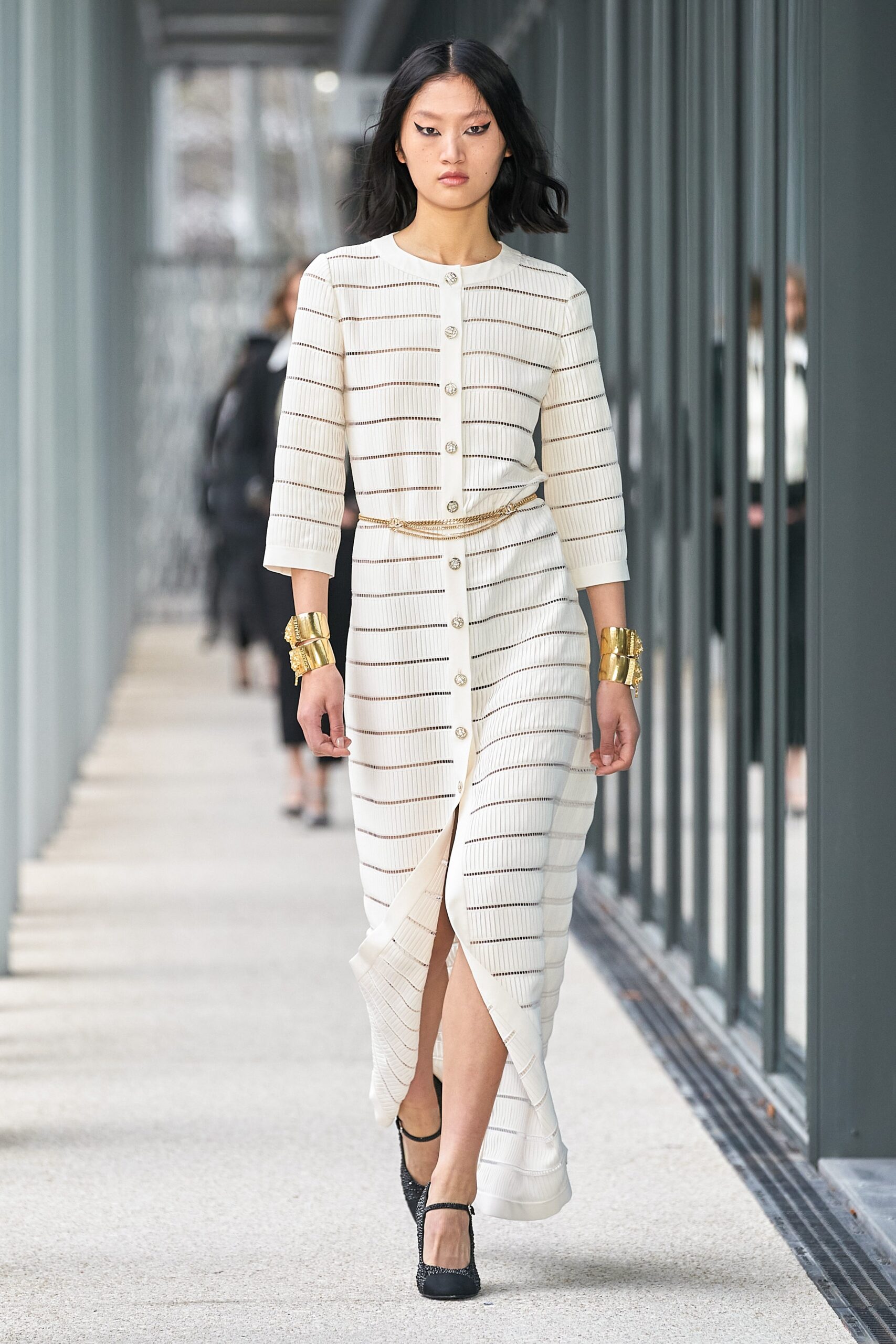 Chanel F/W 22 Look 697