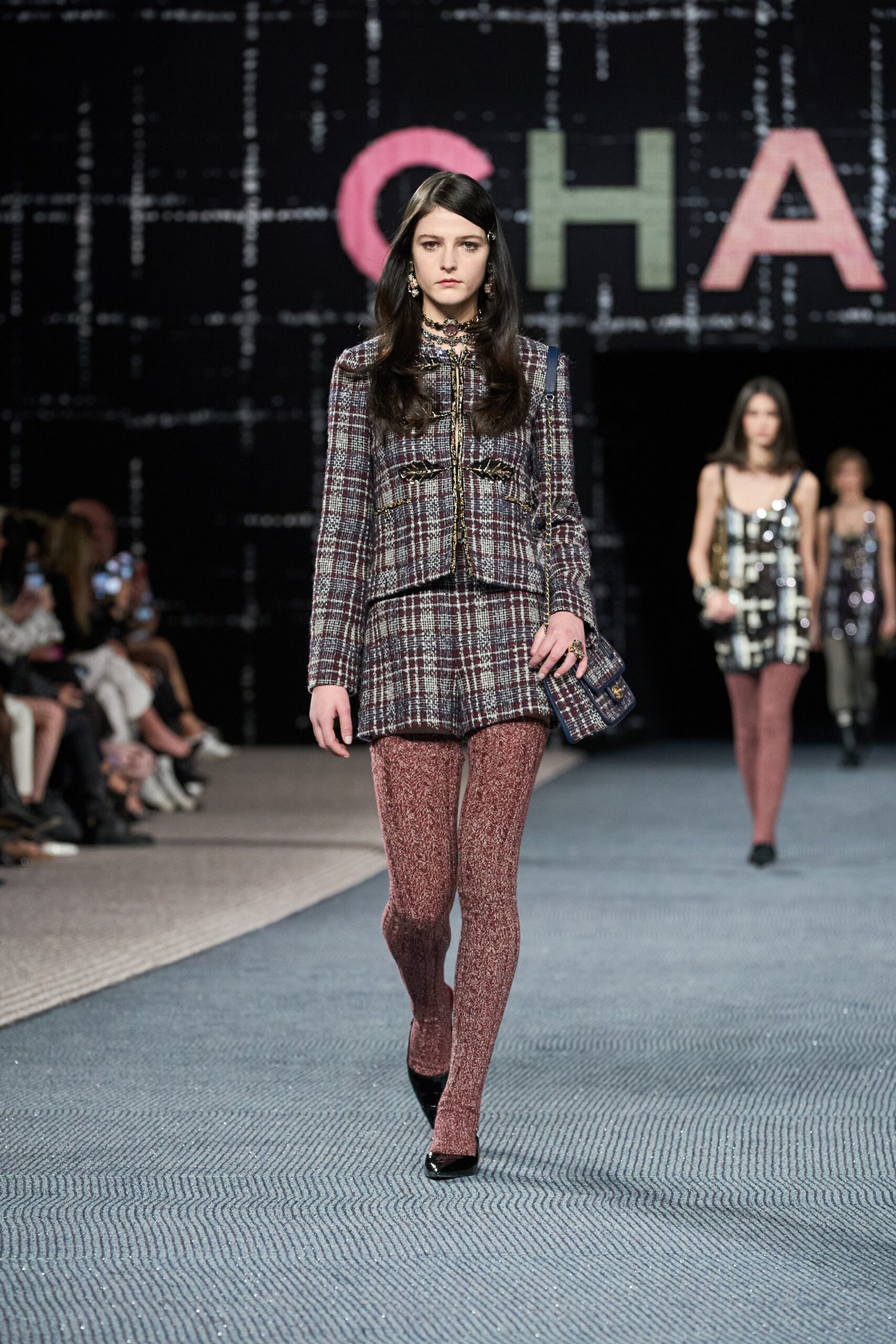 Chanel F/W 22 Look 700