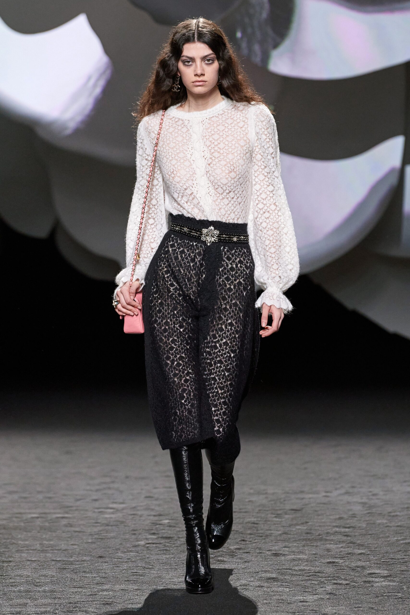 Chanel F/W 23 Look 689