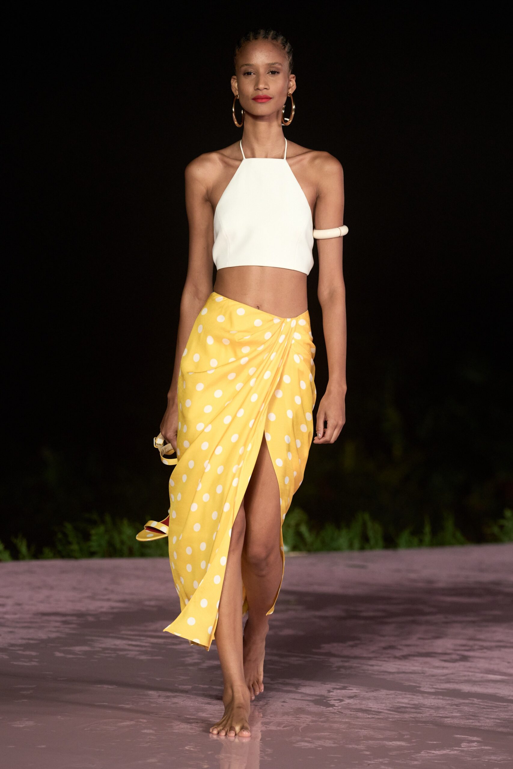 Carolina Herrera Resort 24 Look 609