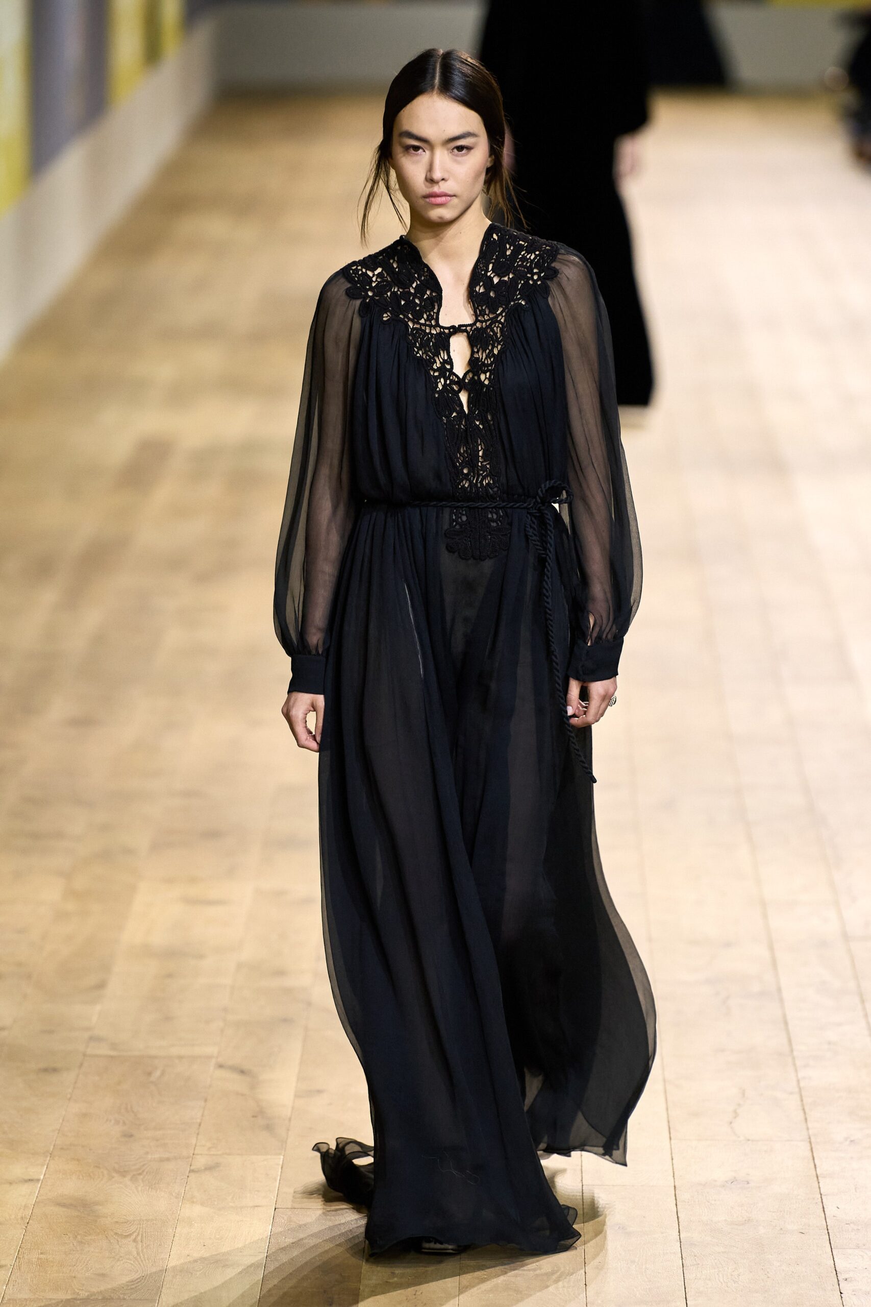 Christian Dior F/W 22 Couture Look 775